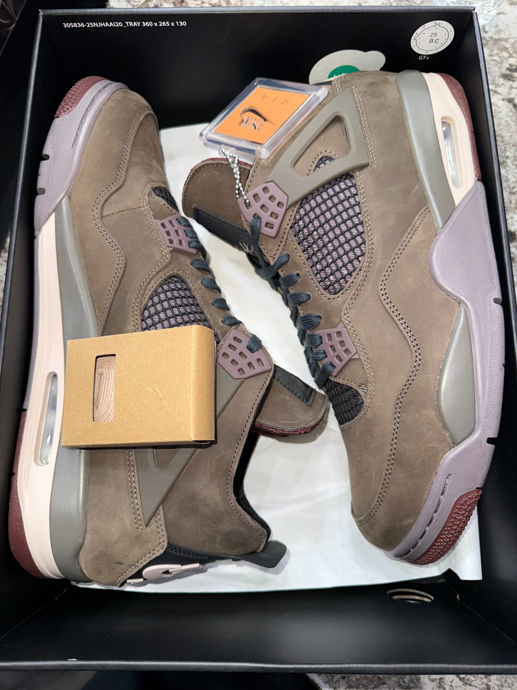 Jordan 4 Retro SP A Ma Maniére Dark Mocha