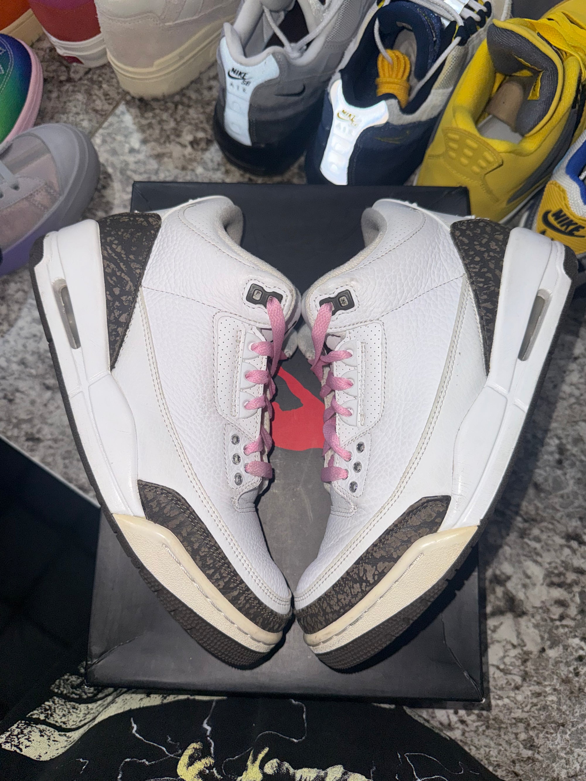 Jordan 3 Retro Mocha (2018)