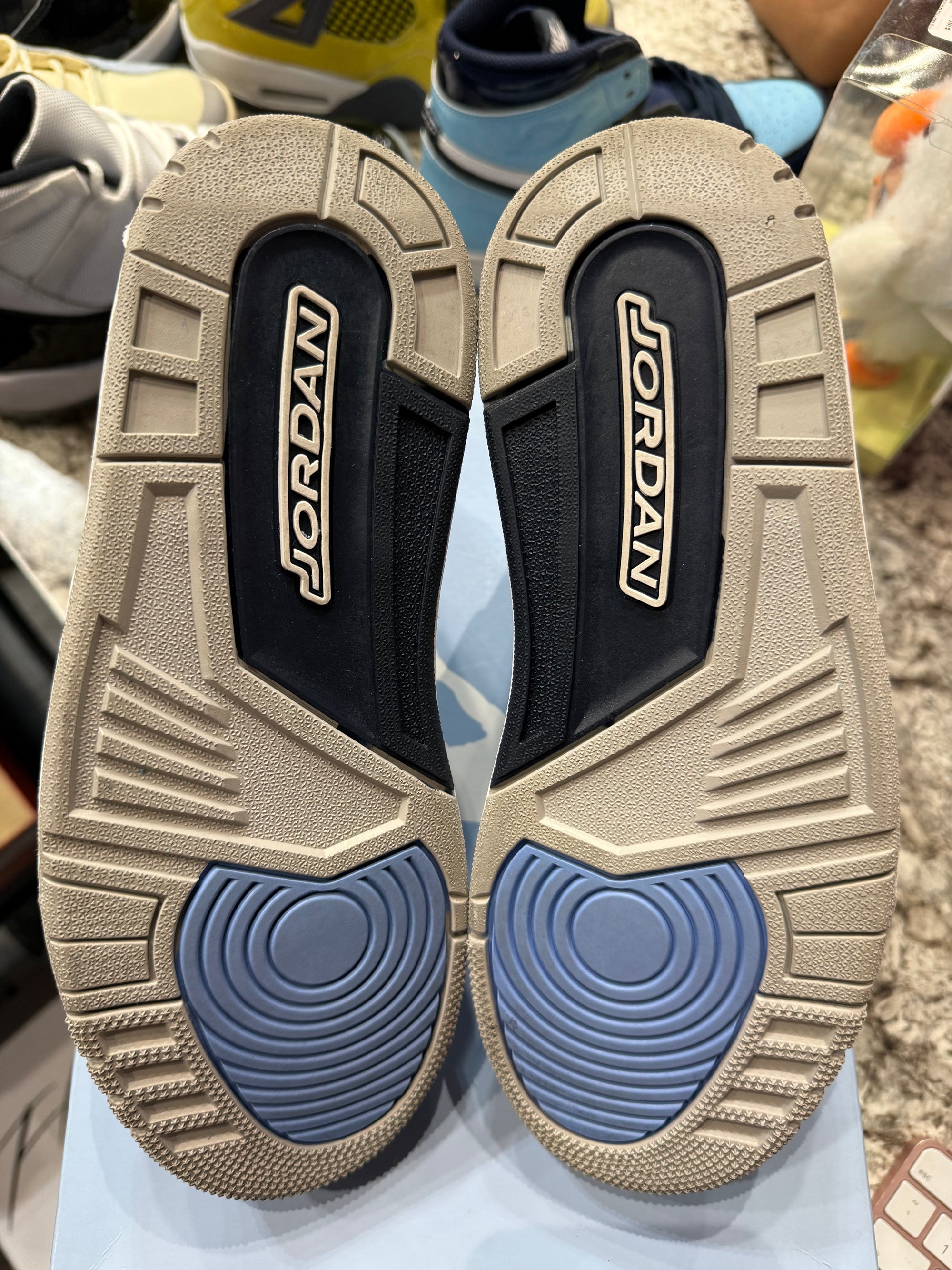 Jordan 3 Retro UNC (2020)