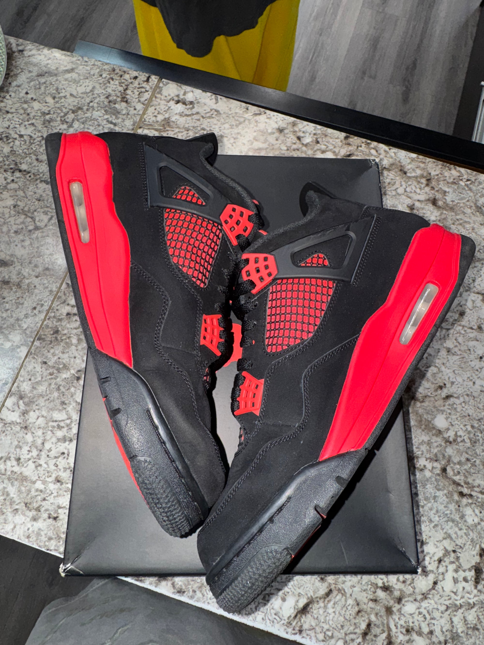 Jordan 4 Retro Red Thunder