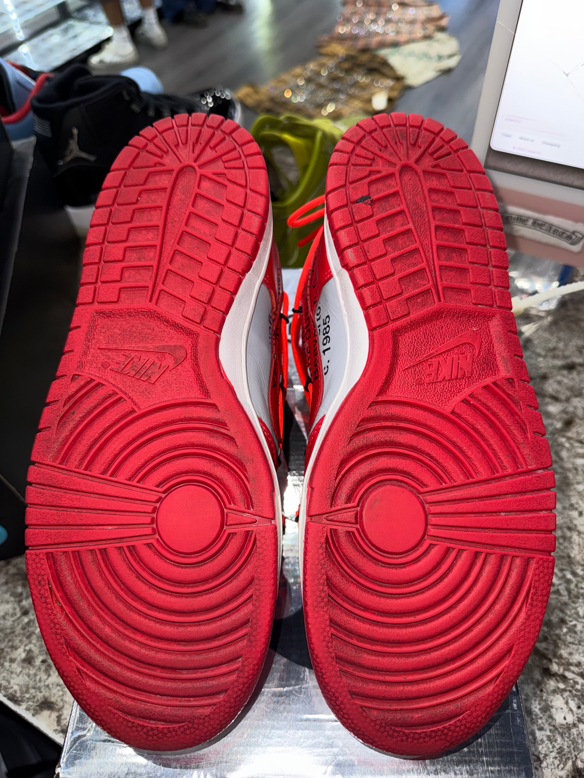Nike Dunk Low Off-White University Red