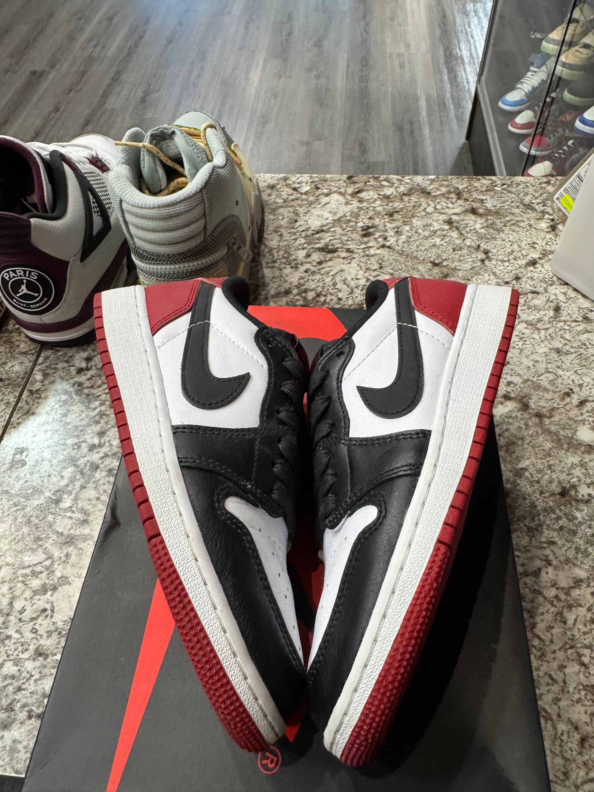 Jordan 1 Retro Low OG Black Toe (2023) (GS)