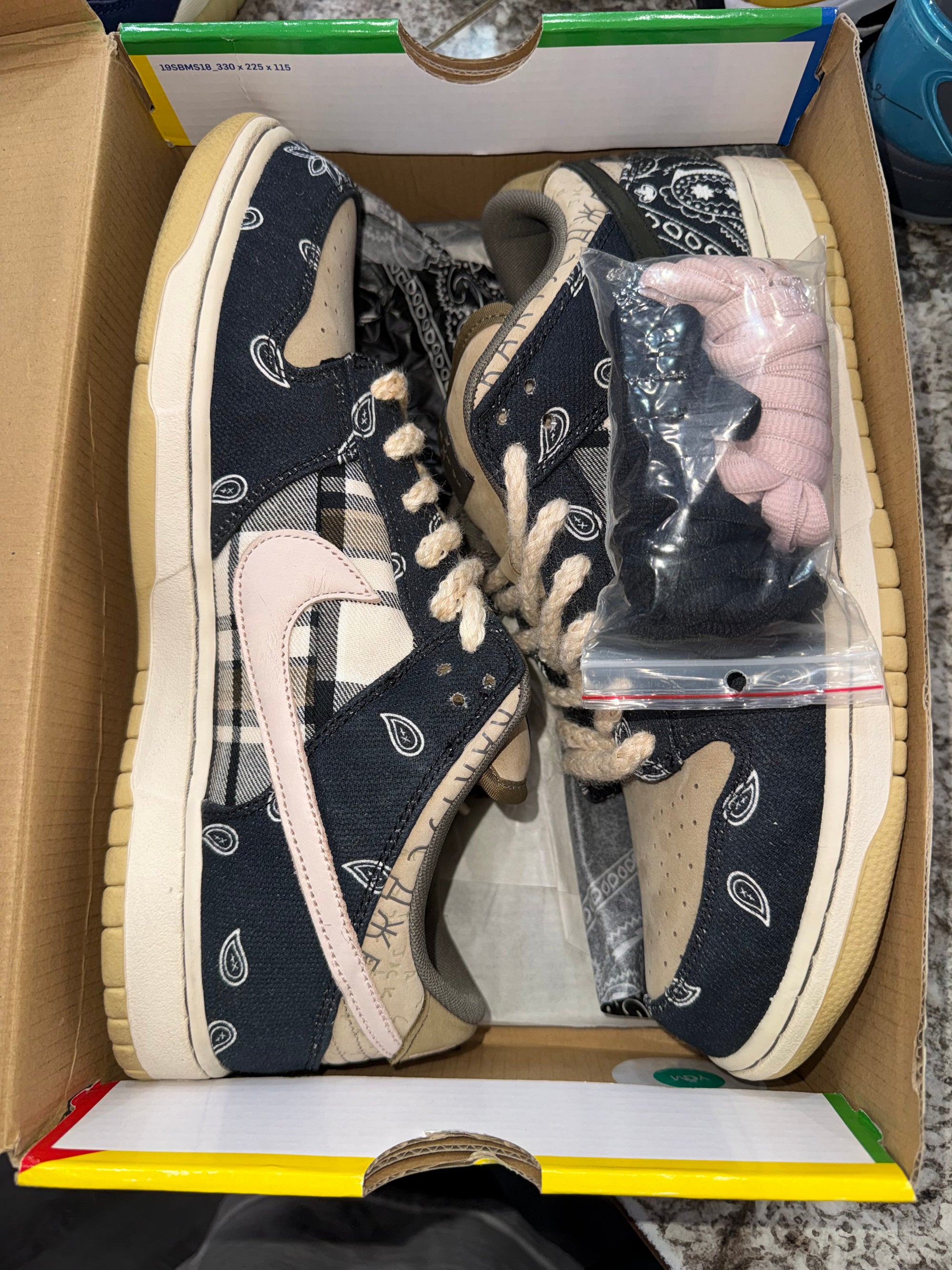 Nike SB Dunk Low Travis Scott