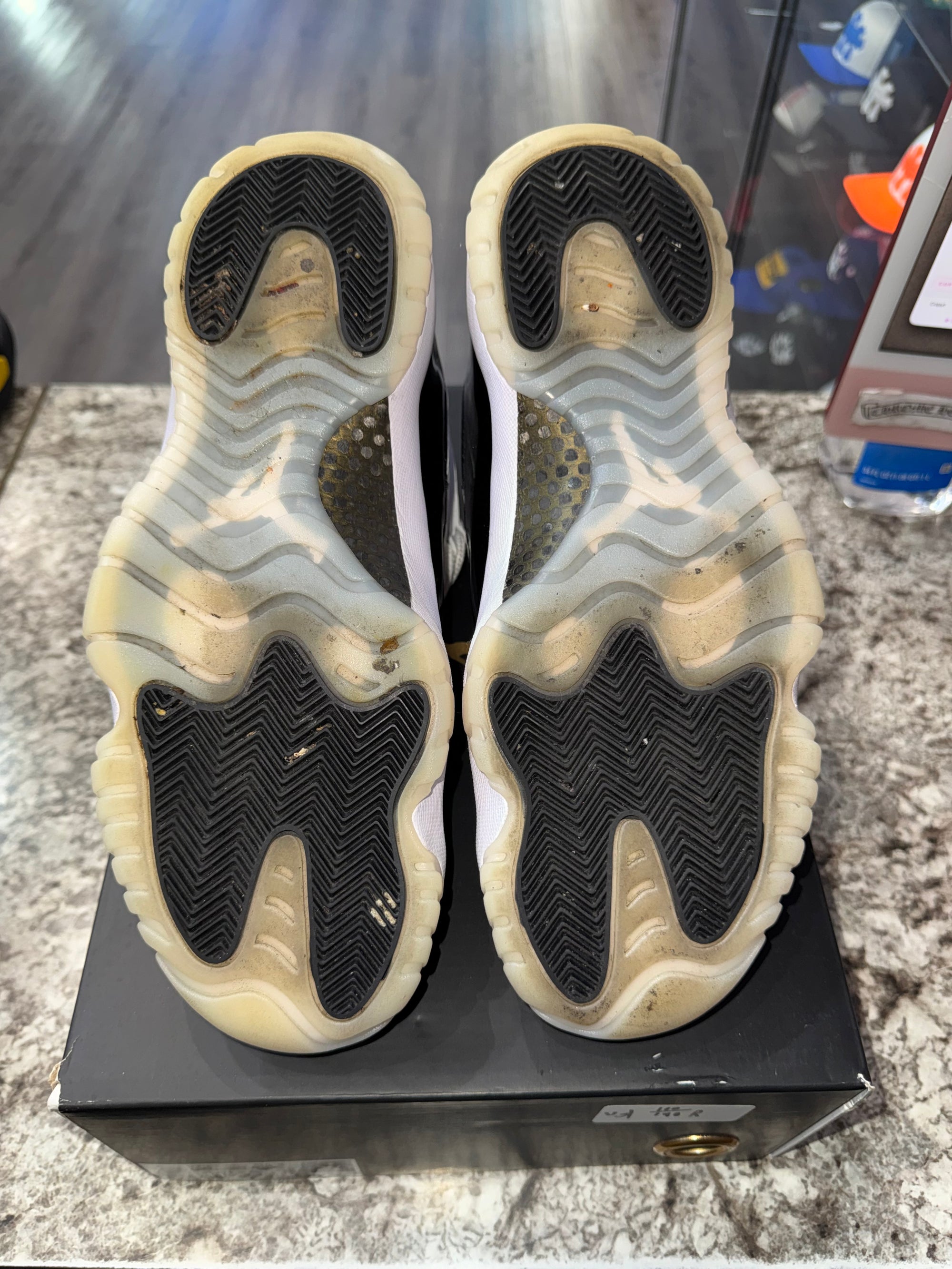Jordan 11 Retro DMP Gratitude (2023)