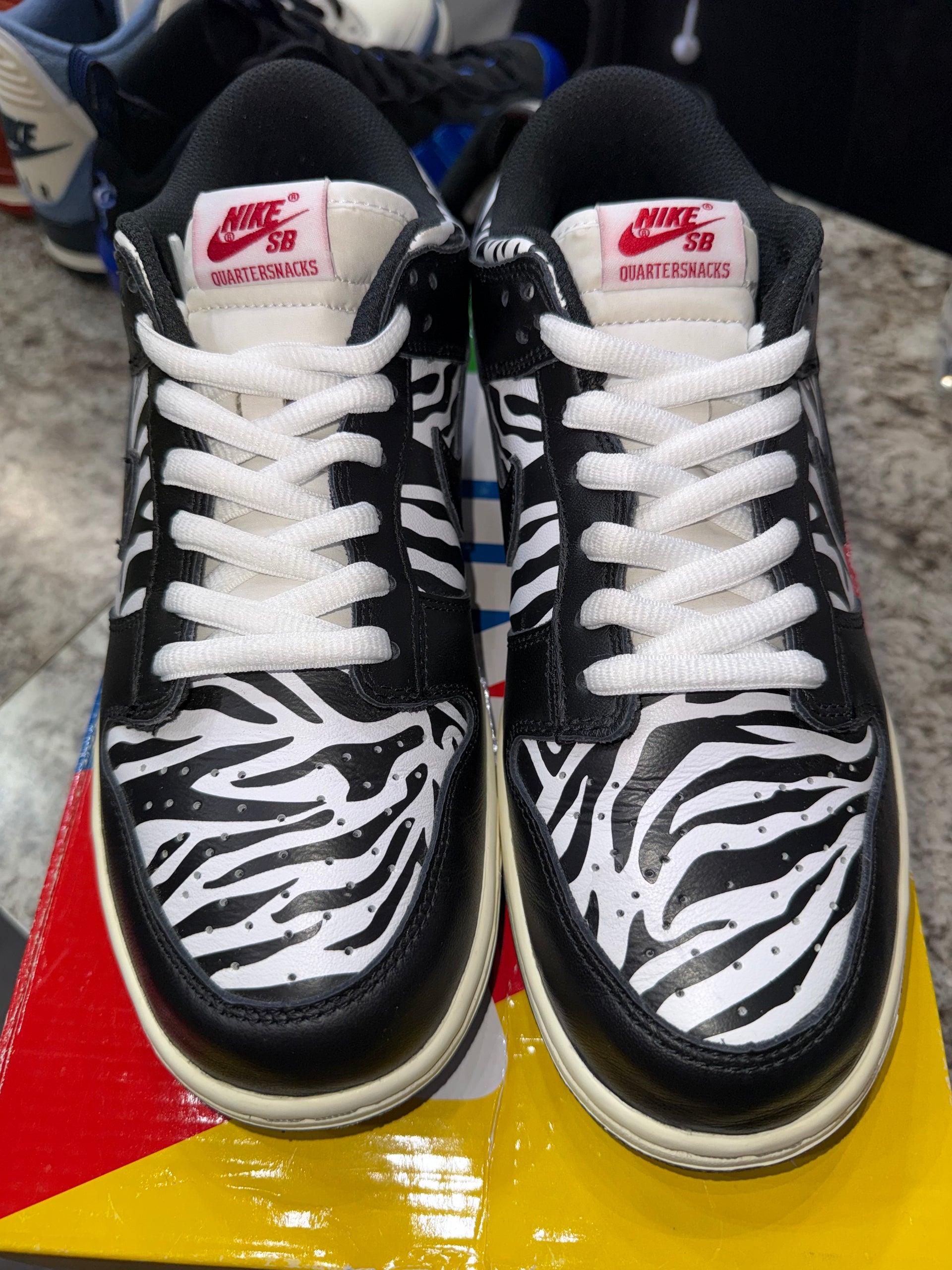Nike SB Dunk Low OG QS Quartersnacks Zebra