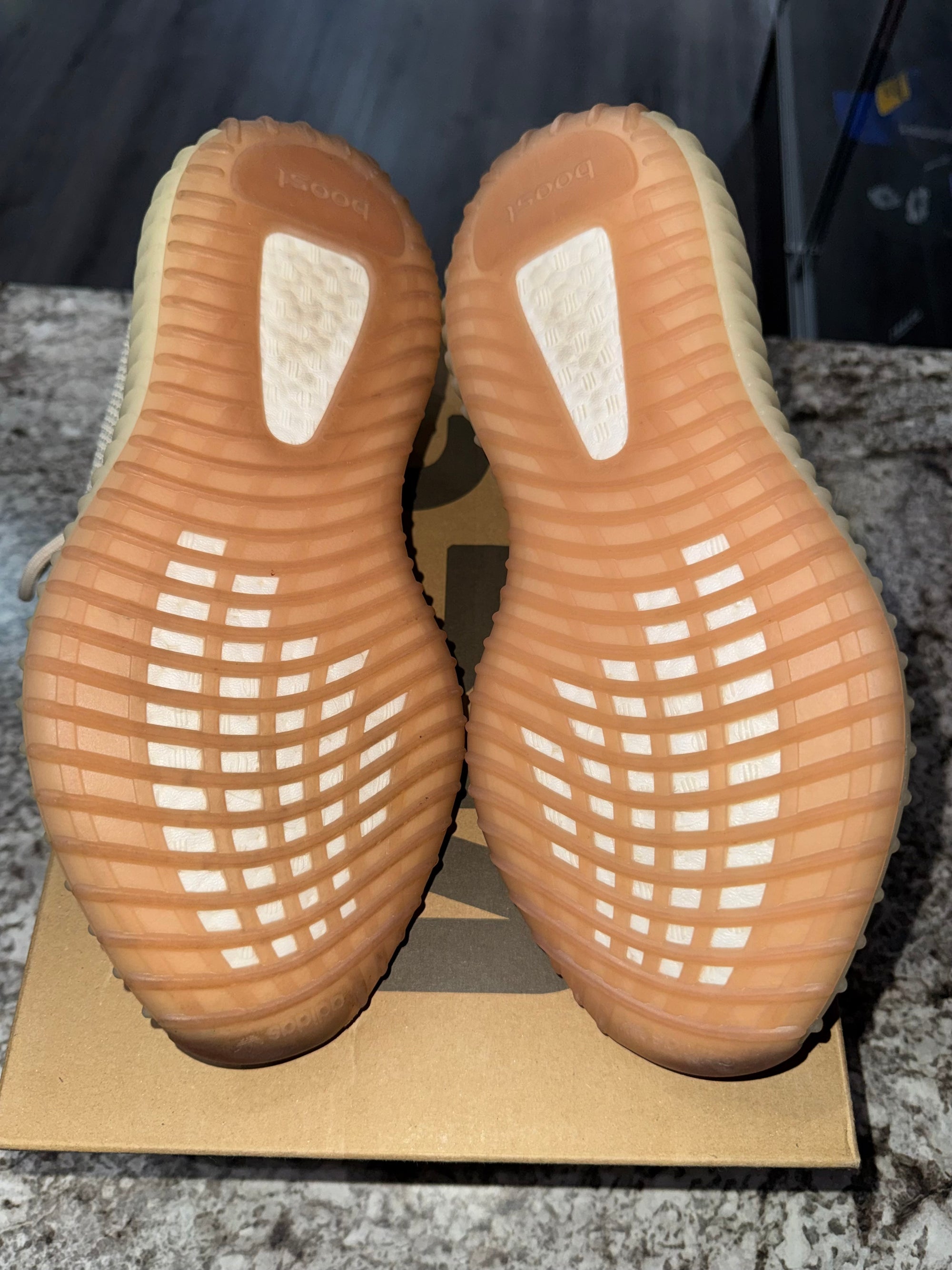 adidas Yeezy Boost 350 V2 Citrin (Non-Reflective)