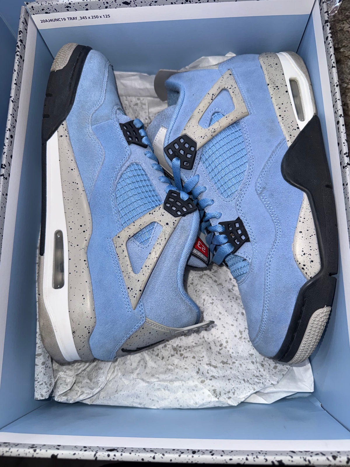 Jordan 4 Retro University Blue