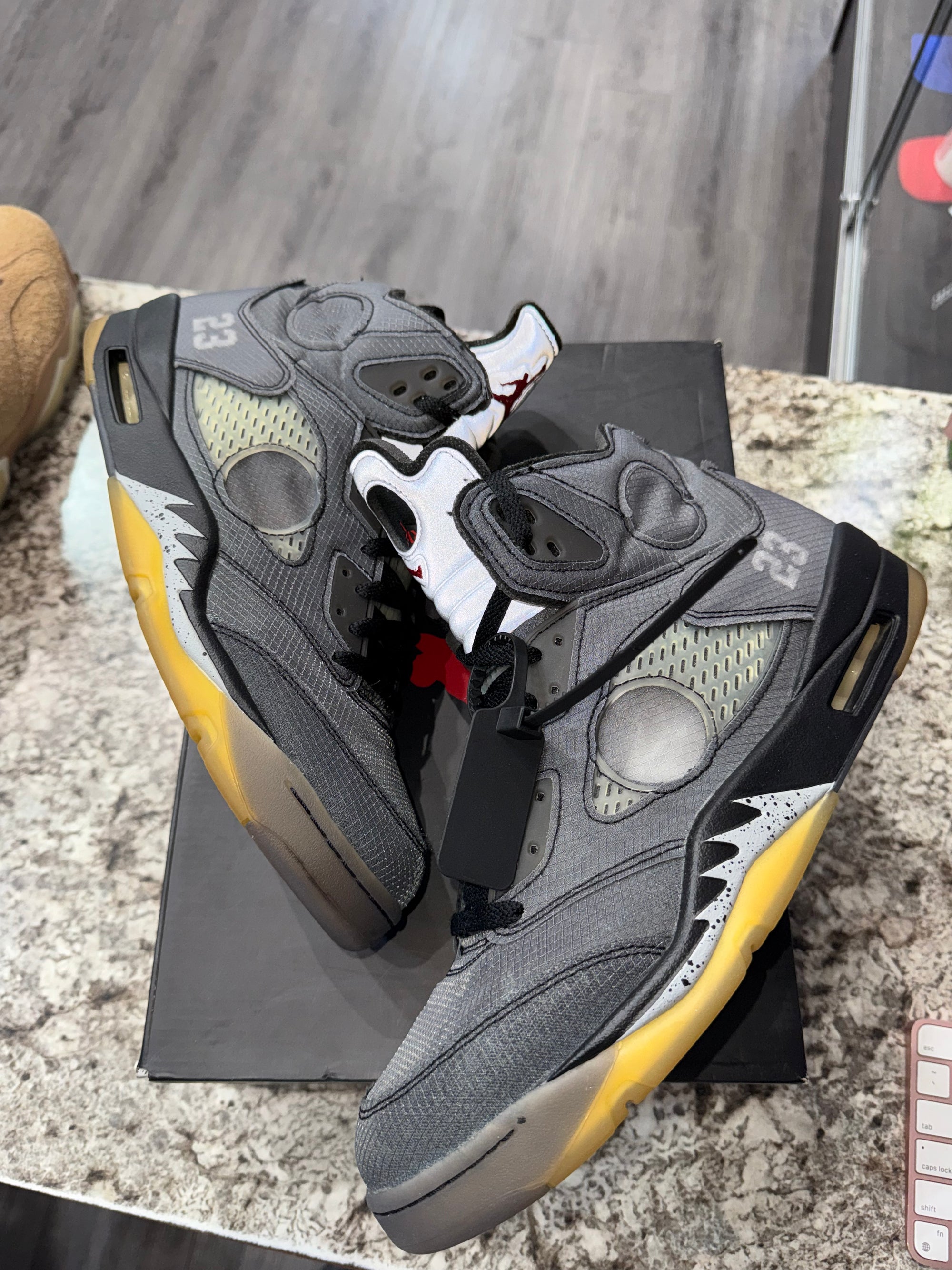 Jordan 5 Retro Off-White Muslin