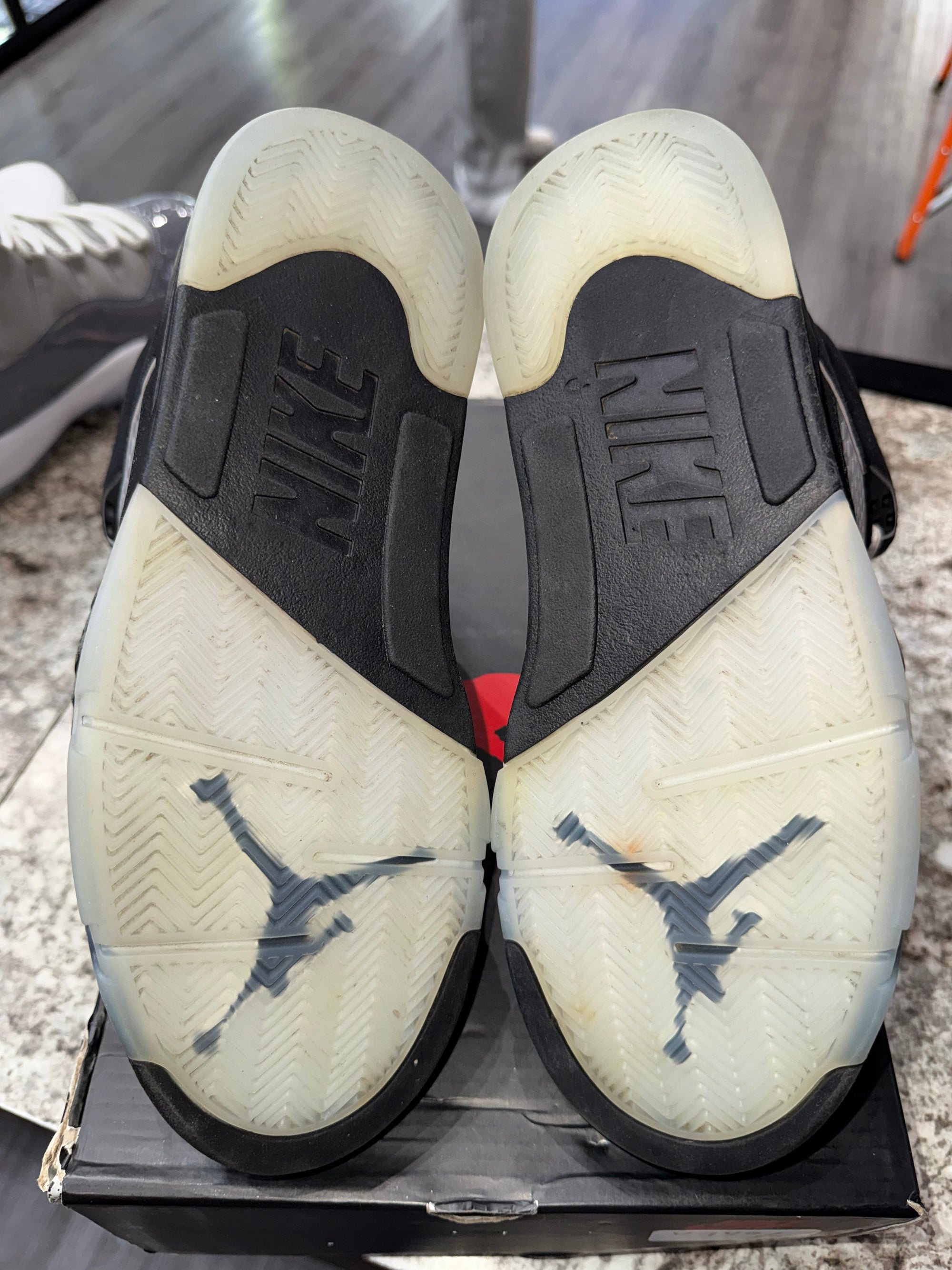 Jordan 5 Retro OG Black Metallic Reimagined