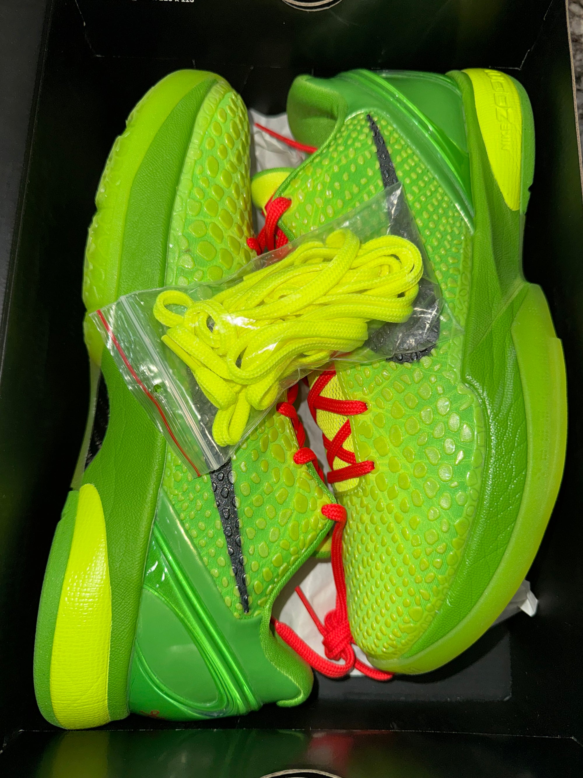 Nike Kobe 6 Protro Grinch (2020)