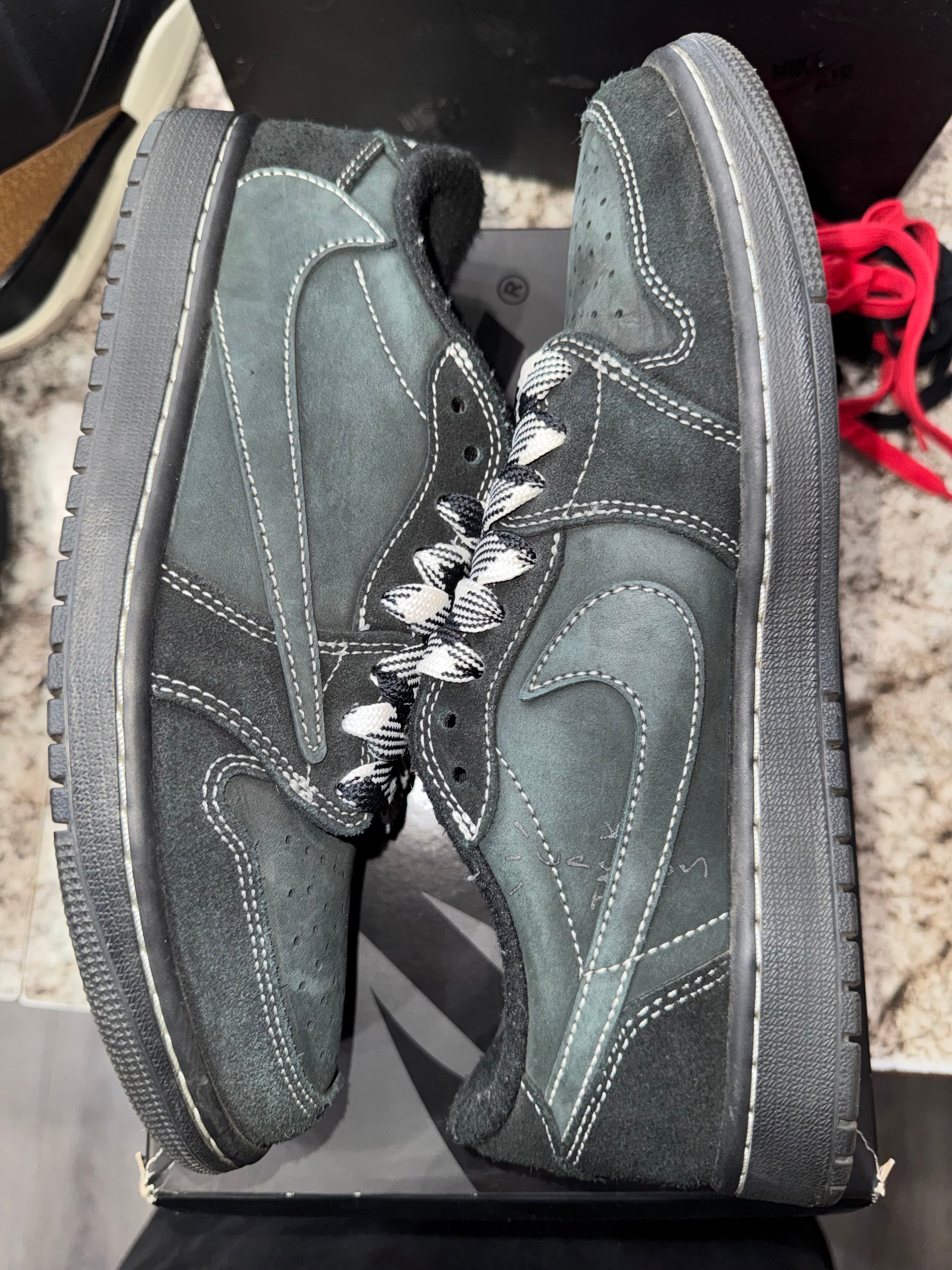 Jordan 1 Retro Low OG SP Travis Scott Black Phantom
