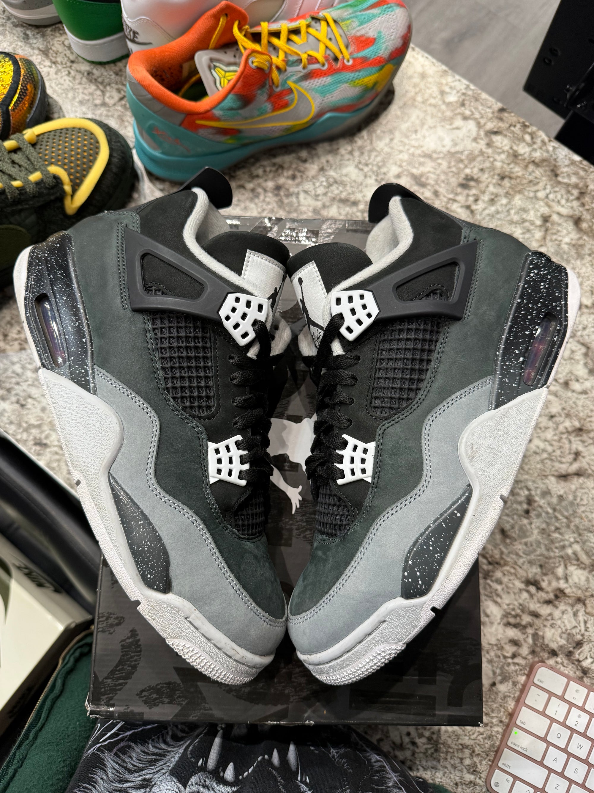 Jordan 4 Retro Fear (2024)