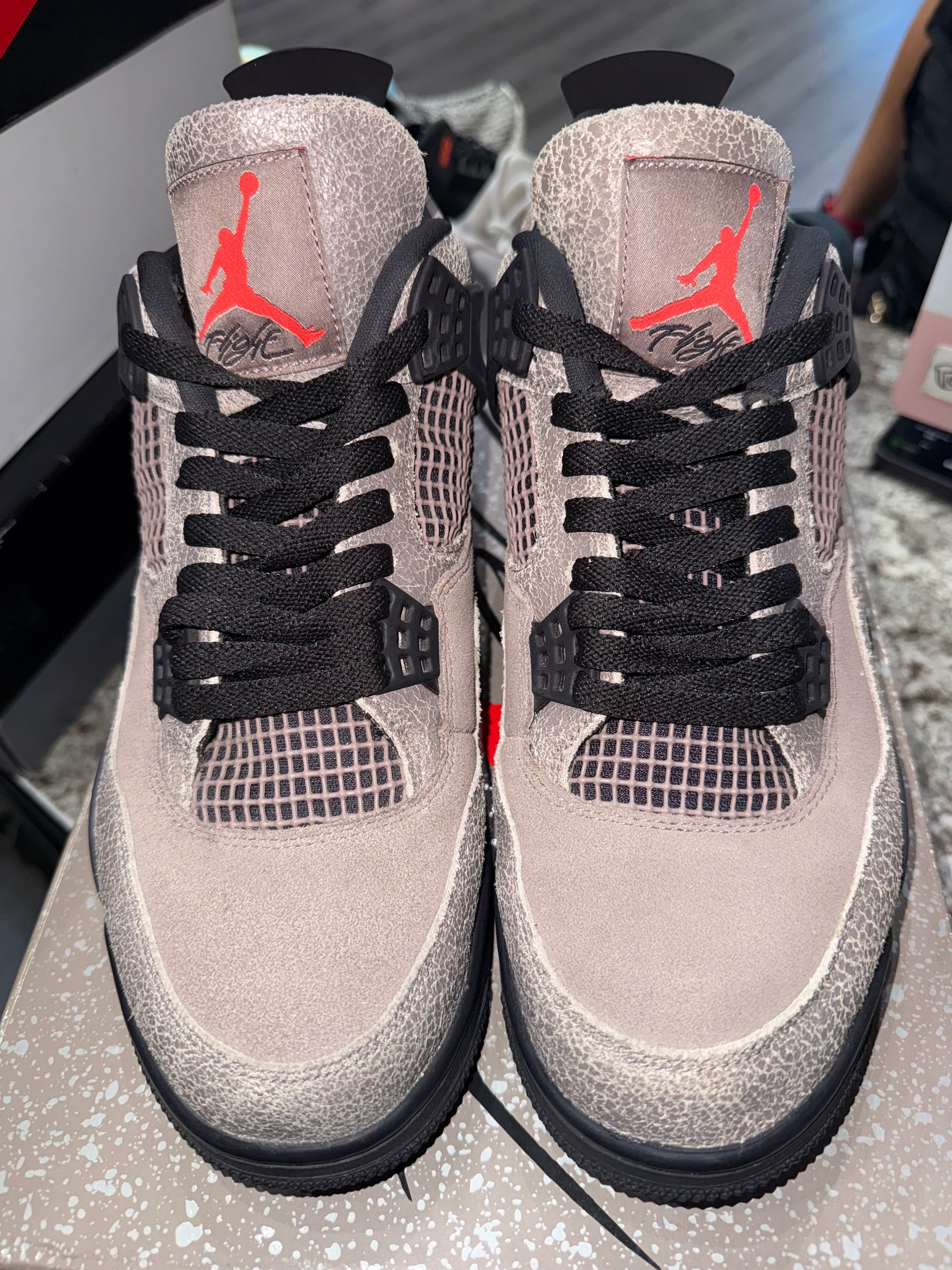 Jordan 4 Retro Taupe Haze