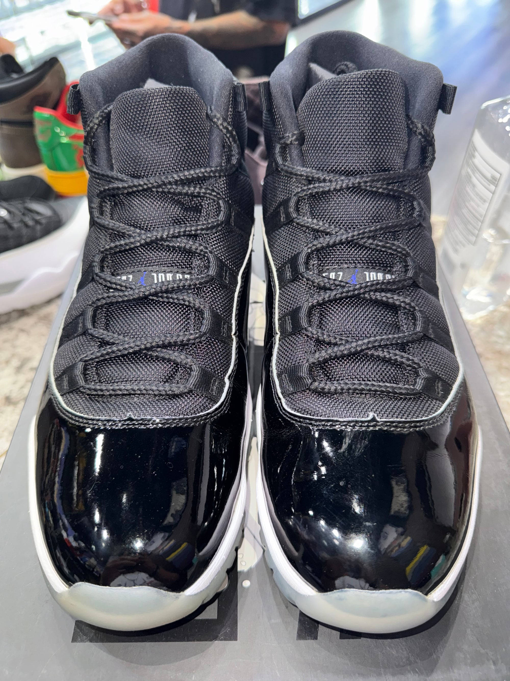 Jordan 11 Retro Space Jam (2016)