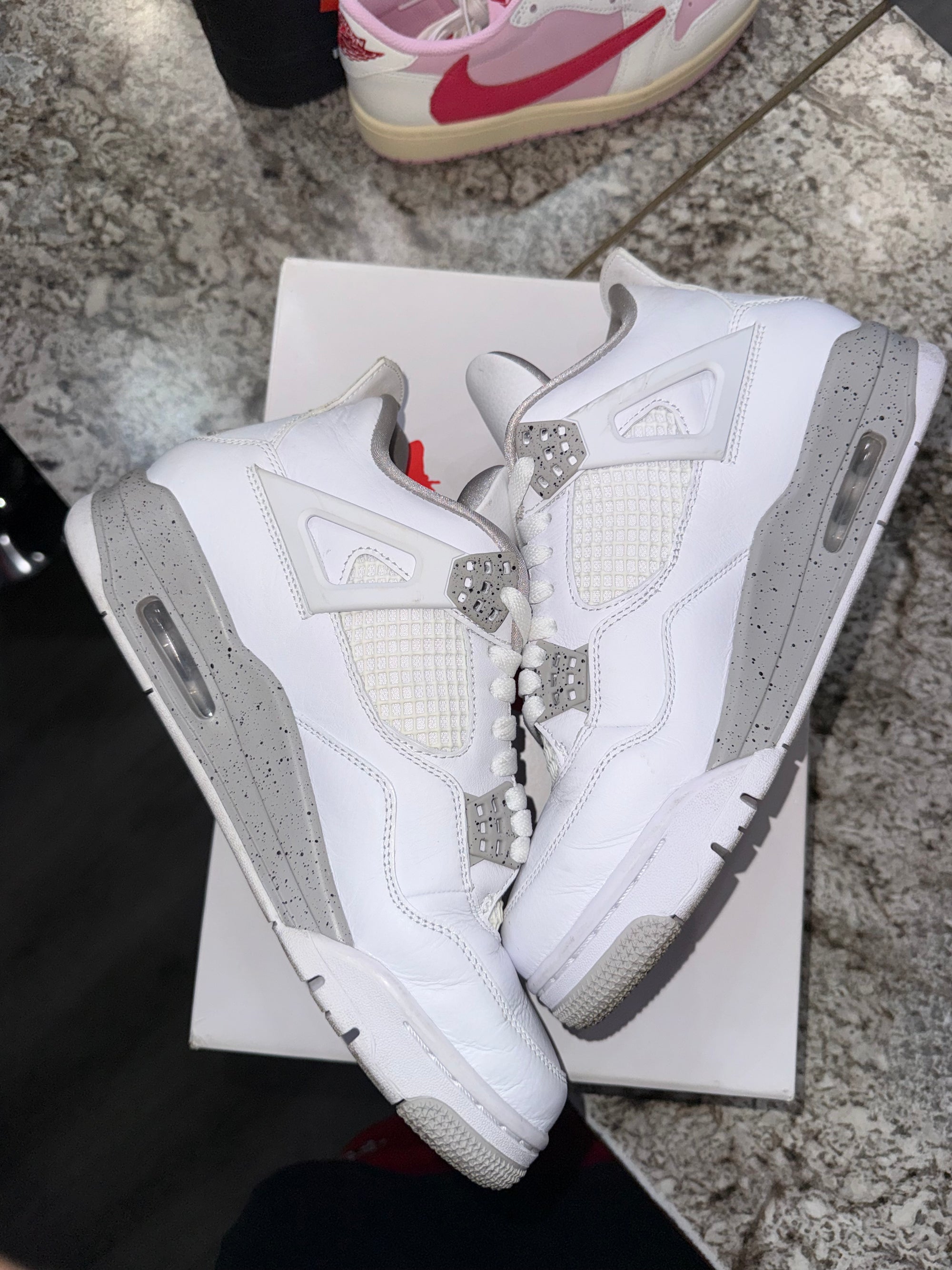 Jordan 4 Retro White Oreo (2021)