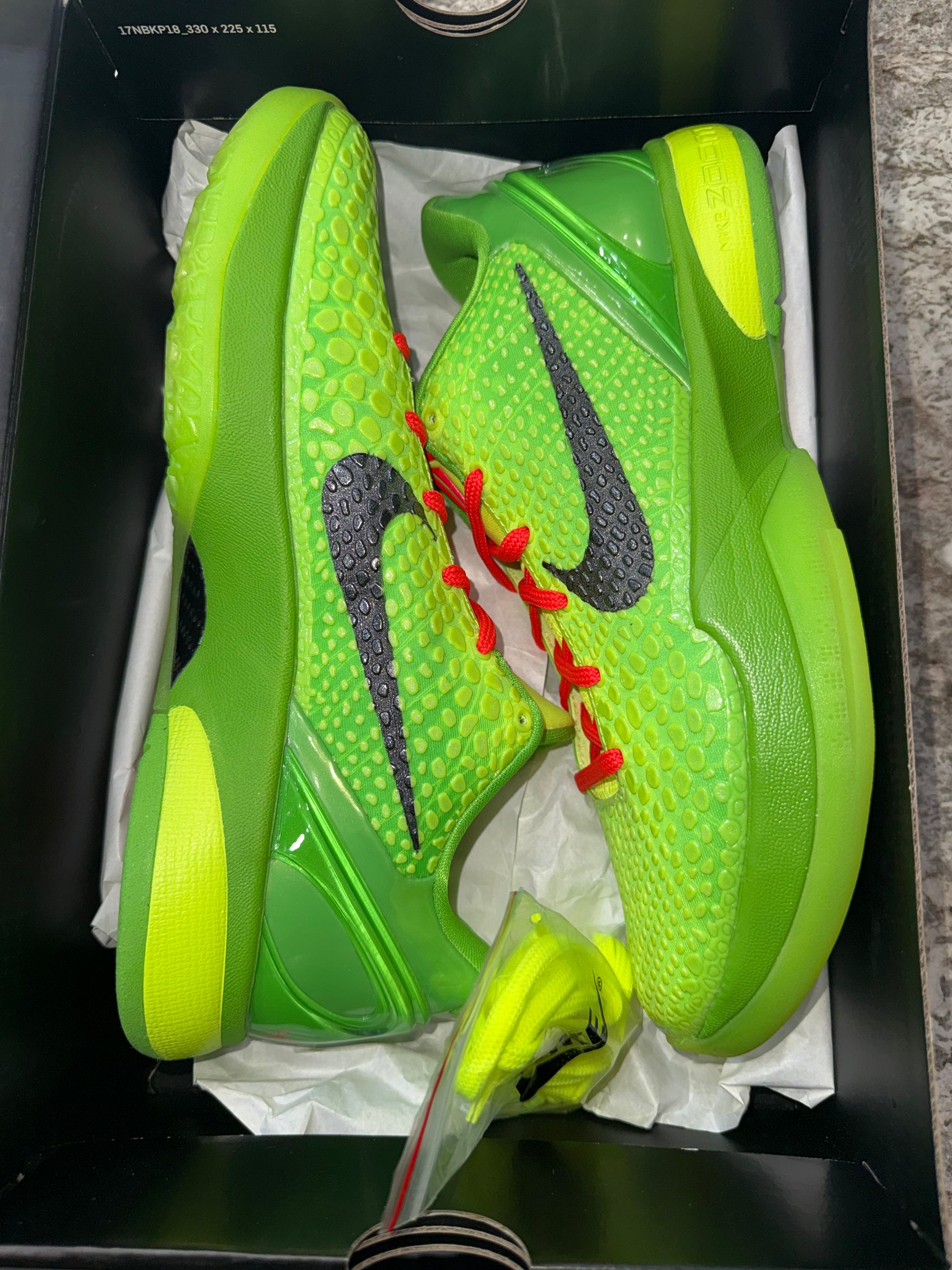 Nike Kobe 6 Protro Grinch (2020)