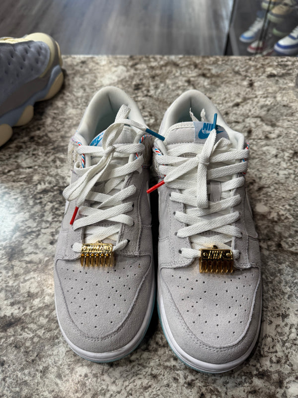 Nike Dunk Low SE Barber Shop Grey