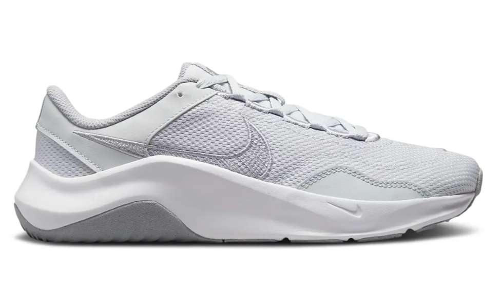 Nike Women's Legend Essential 3 Next Nature