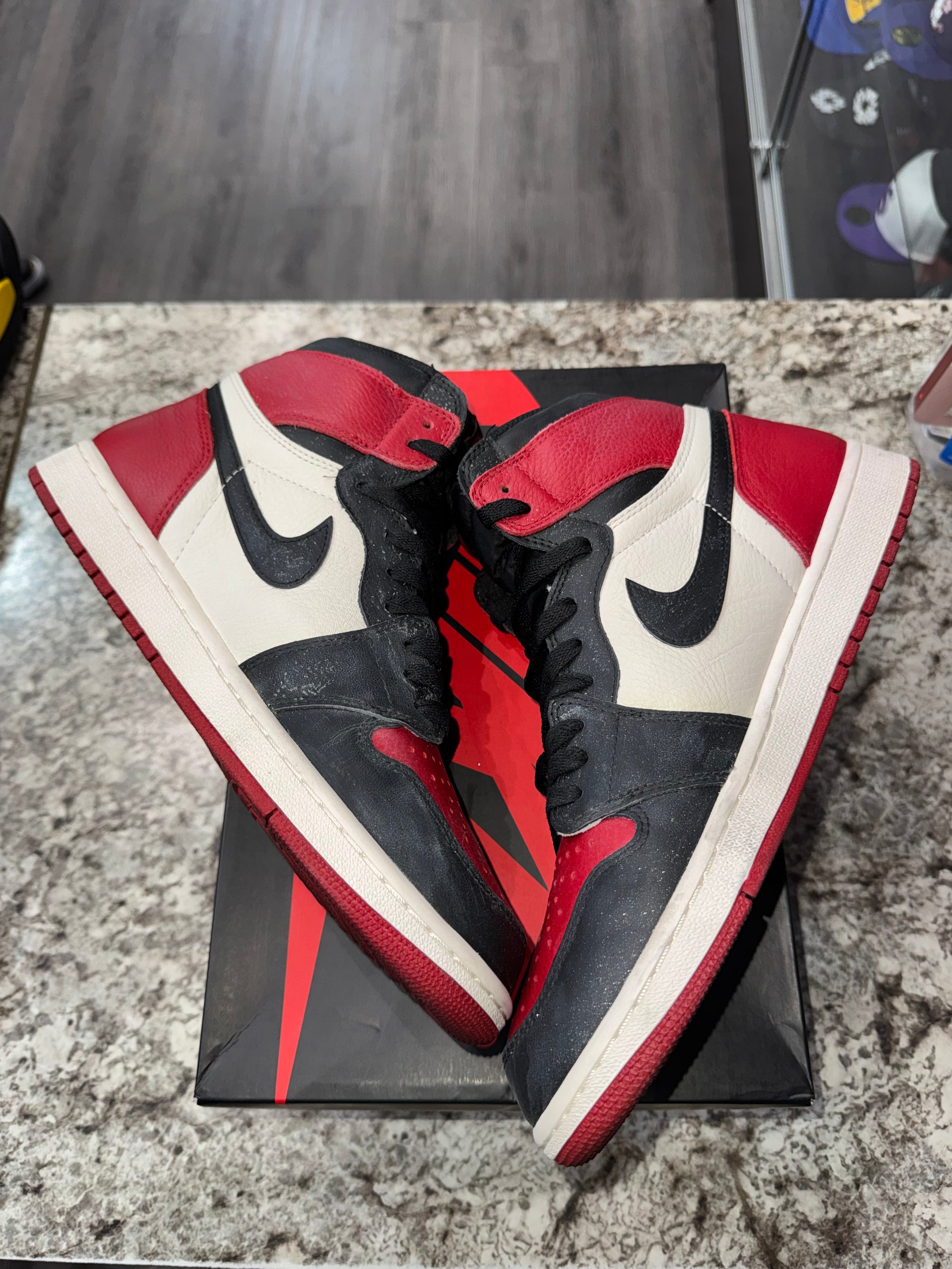 Jordan 1 Retro High Bred Toe