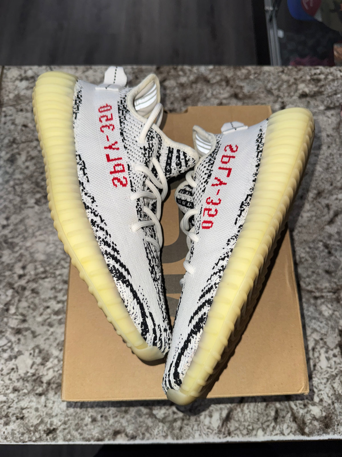 adidas Yeezy Boost 350 V2 Zebra