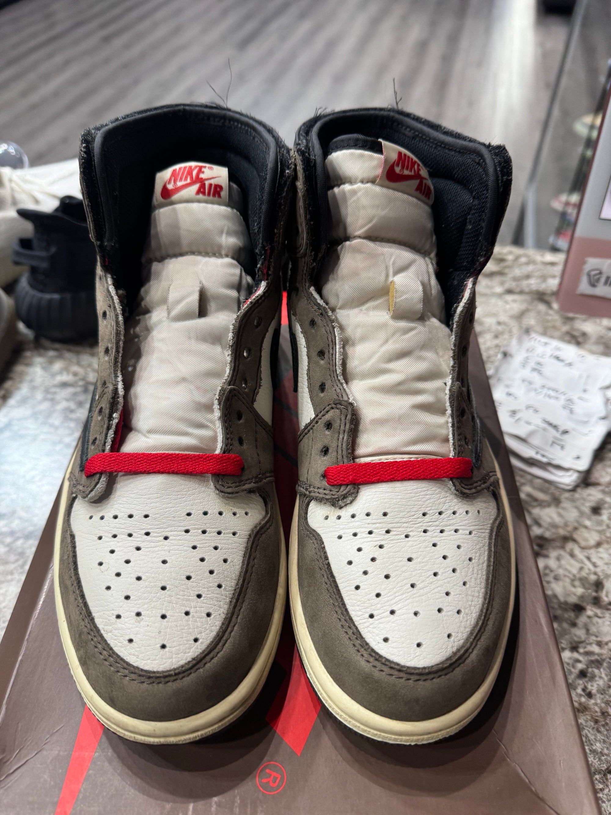 Jordan 1 Retro High OG SP Travis Scott Mocha