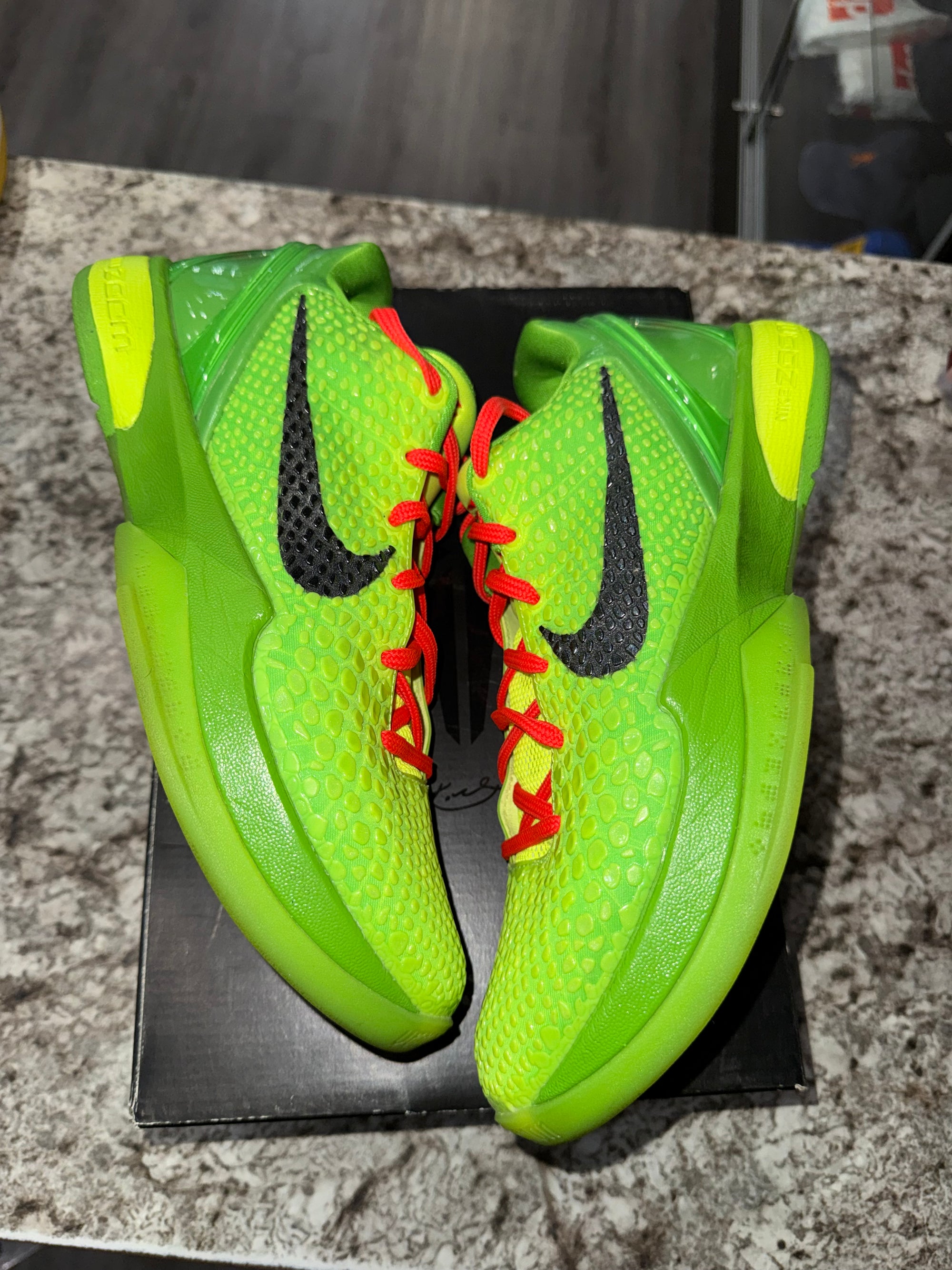 Nike Kobe 6 Protro Grinch (2020)