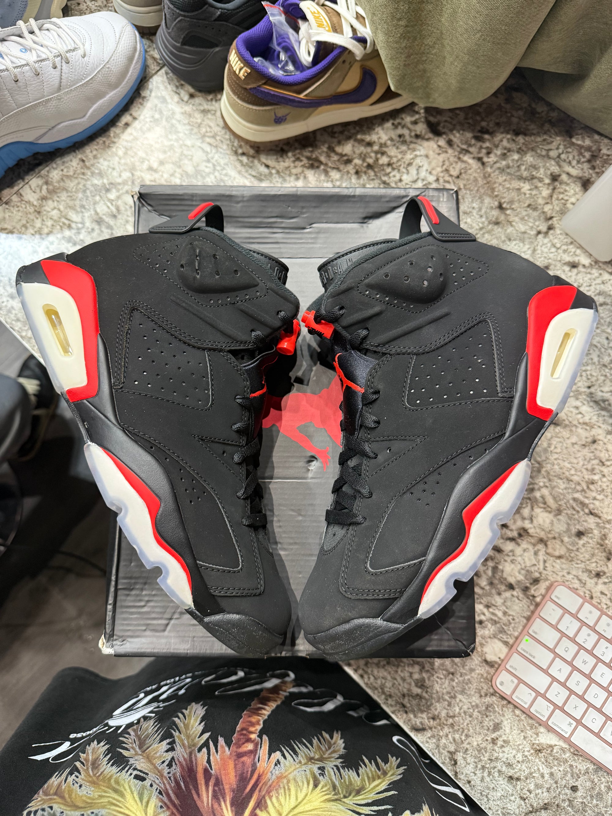 Jordan 6 Retro Black Infrared (2019)