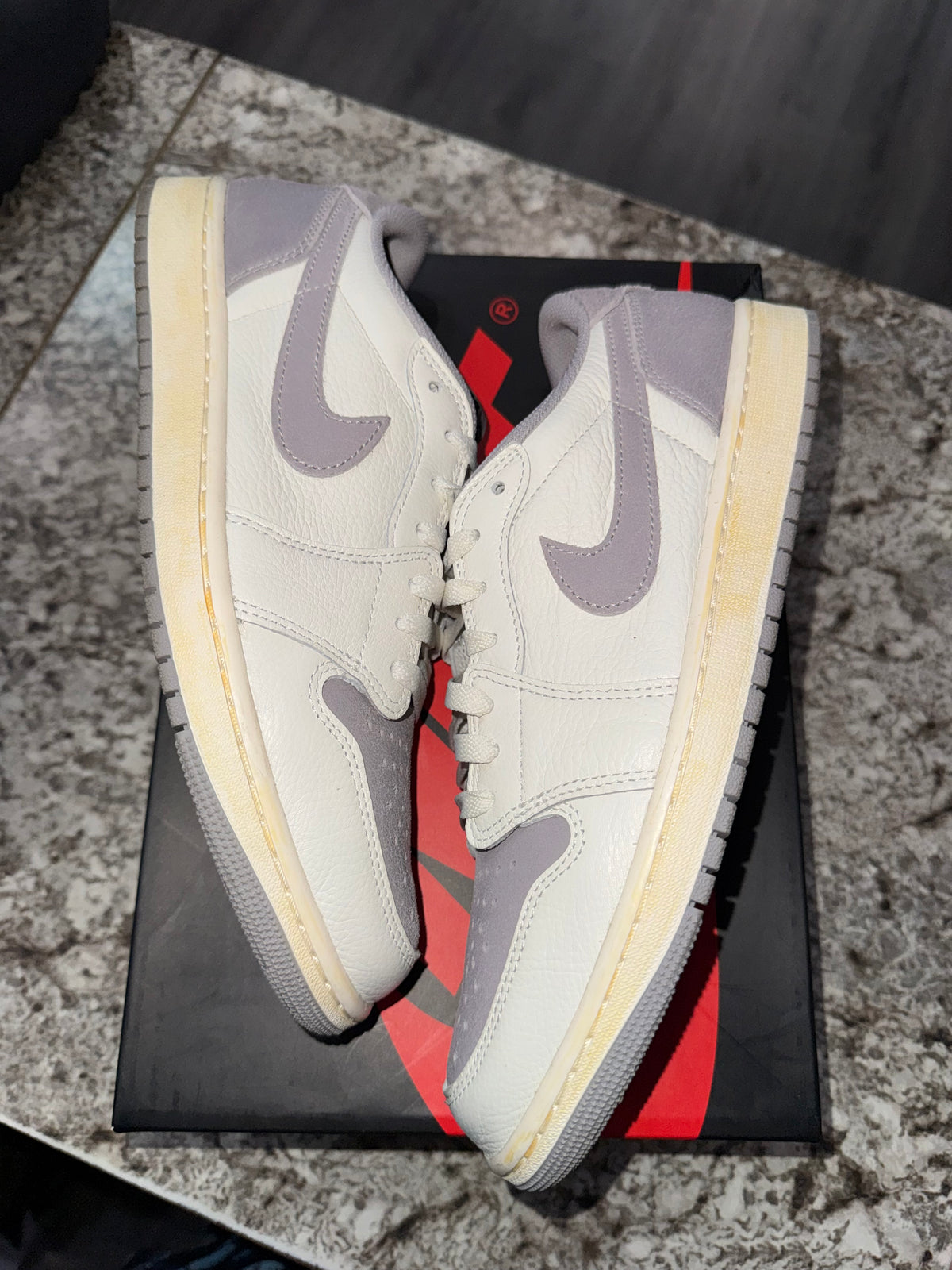 Jordan 1 Retro Low OG Atmosphere Grey