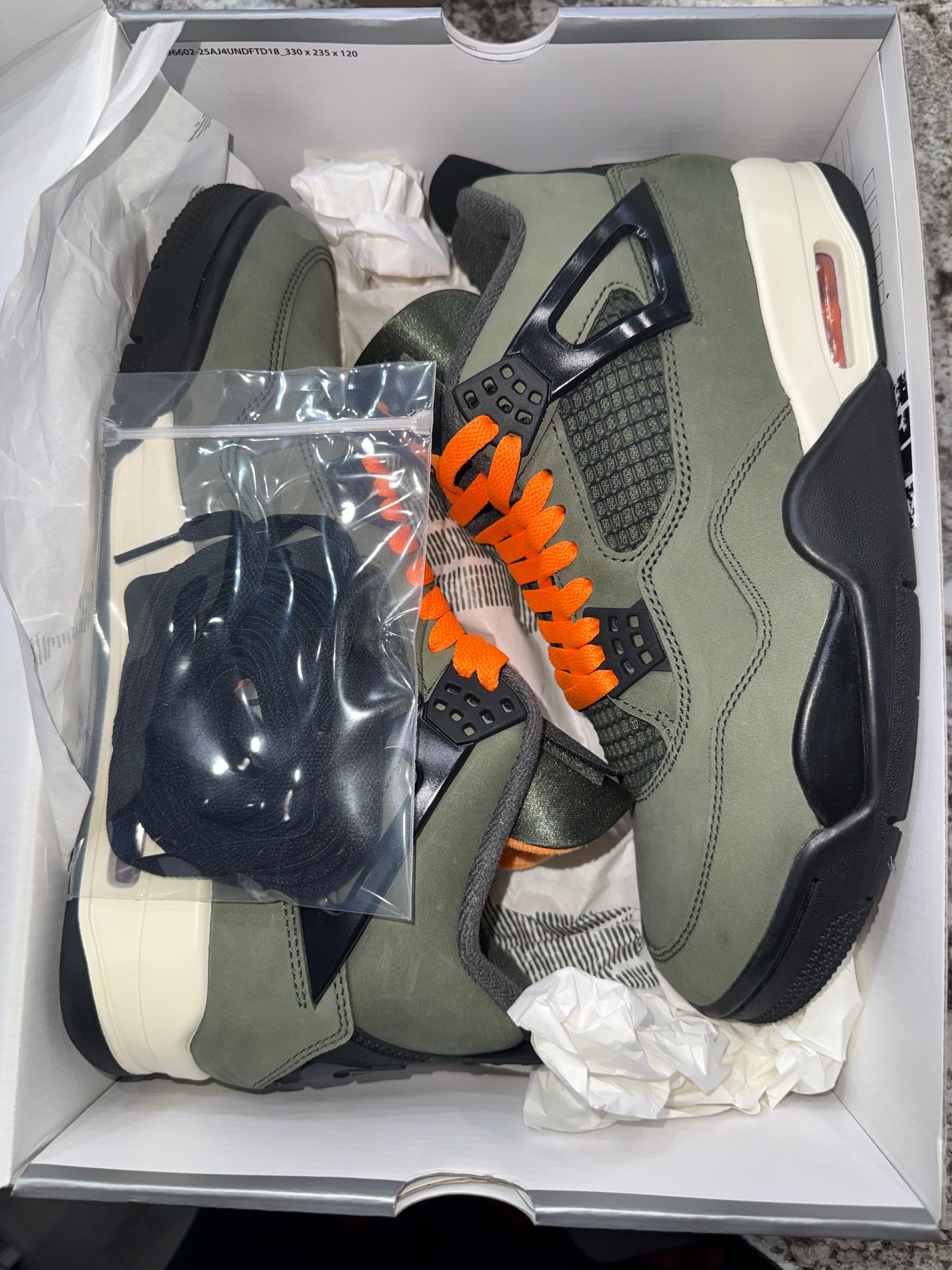 Jordan 4 Retro OG SP Undefeated (2025)