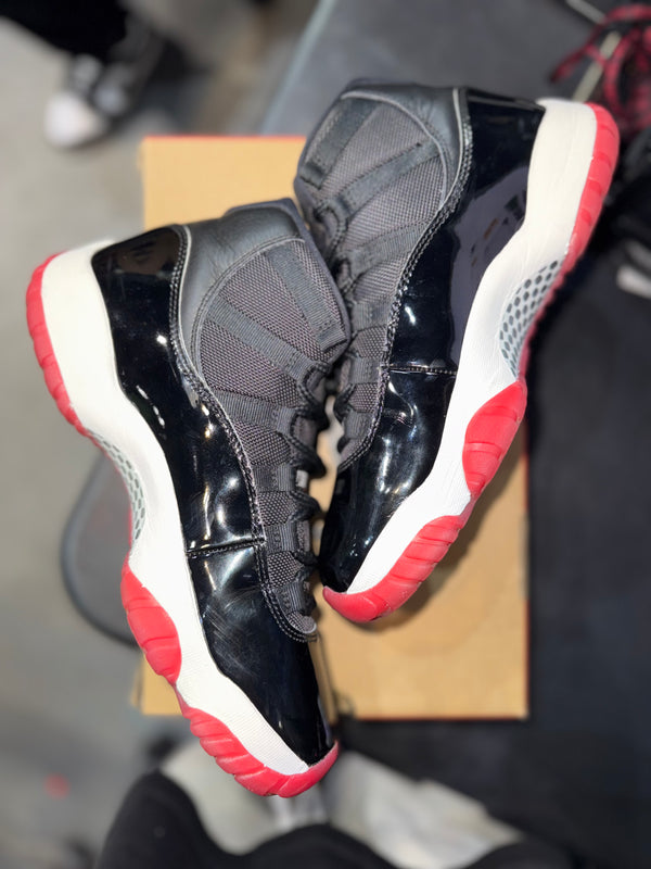 Jordan 11 Retro Playoffs Bred (2019)