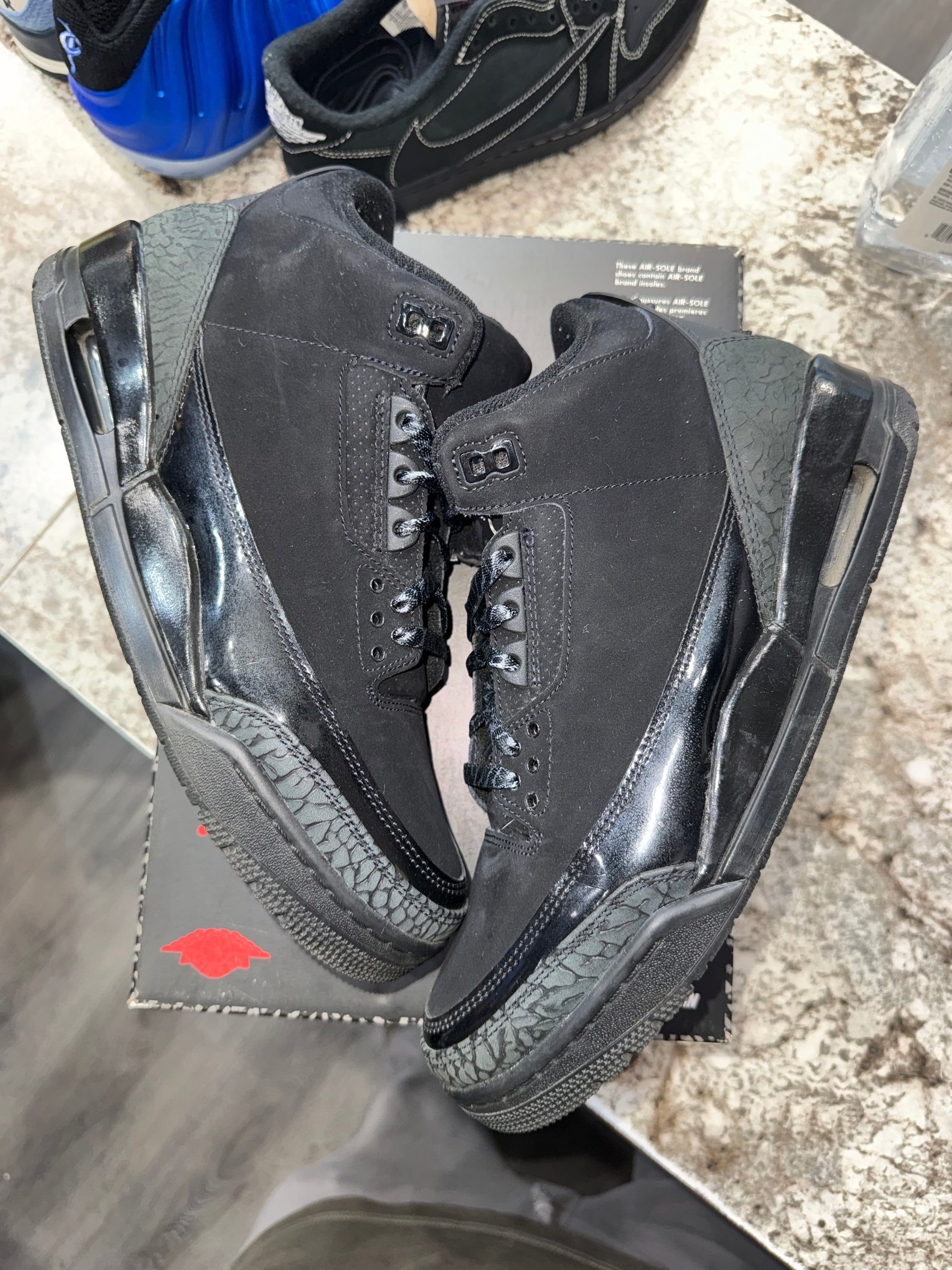 Jordan 3 Retro Black Cat (2025)