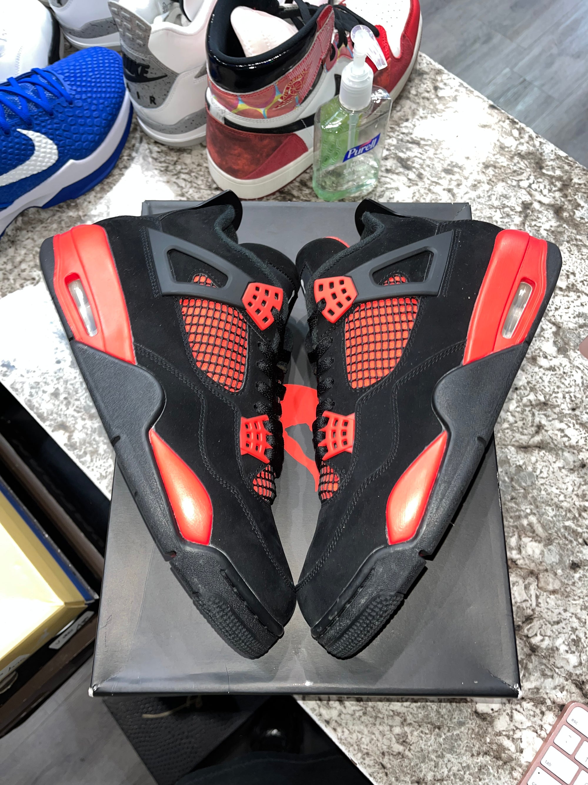 Jordan 4 Retro Red Thunder