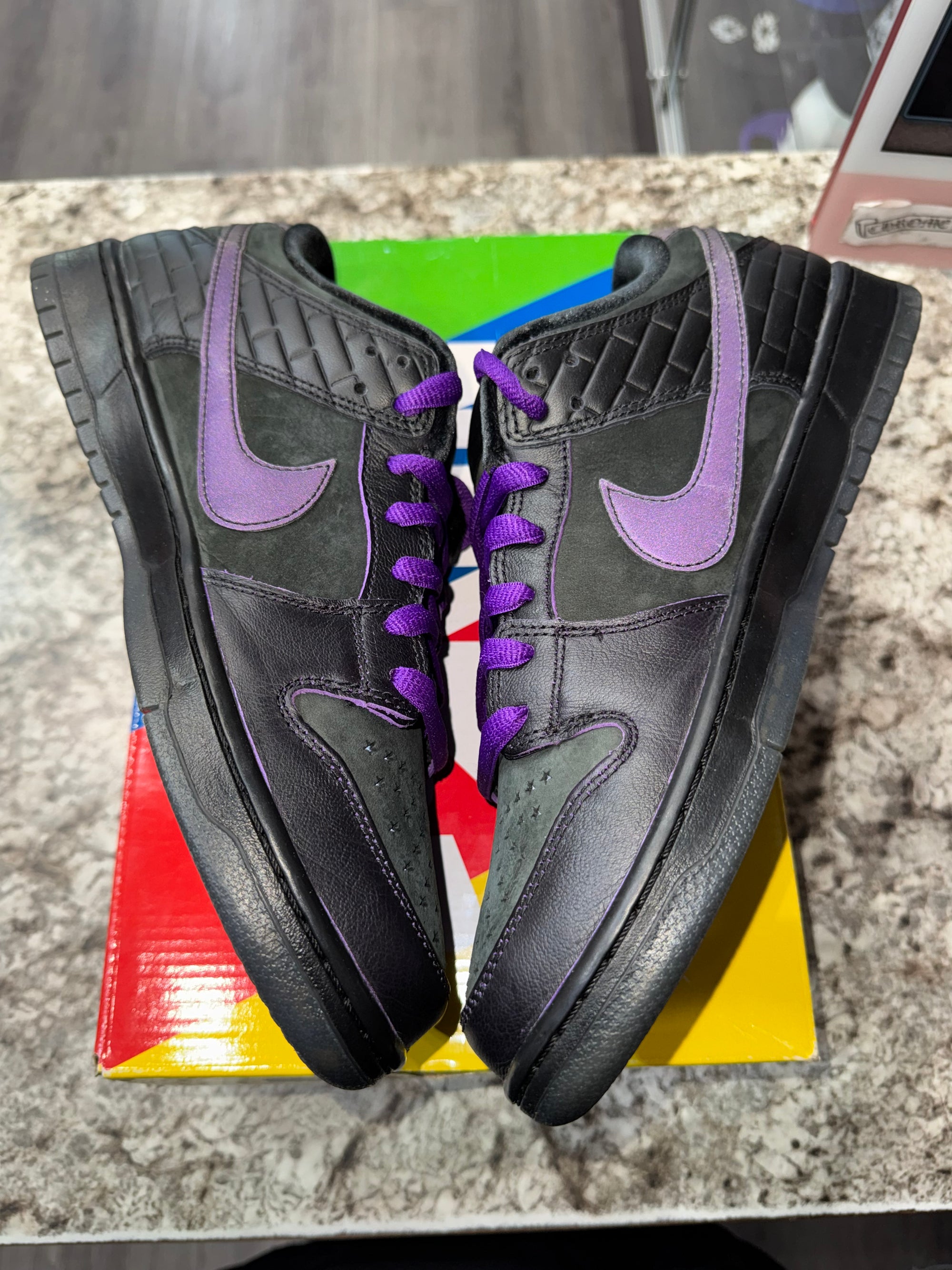 Nike SB Dunk Low Familia First Avenue