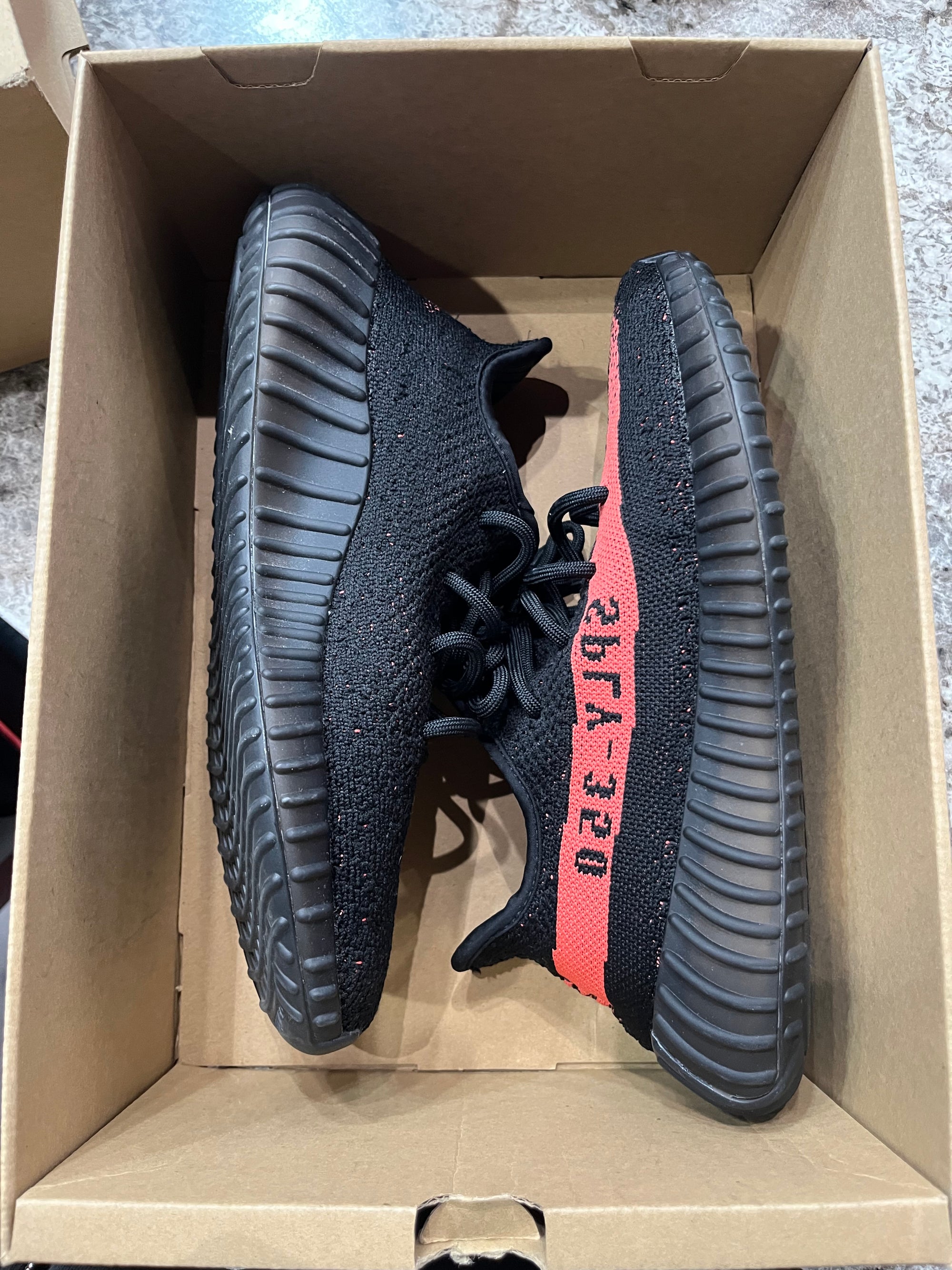 adidas Yeezy Boost 350 V2 Core Black Red