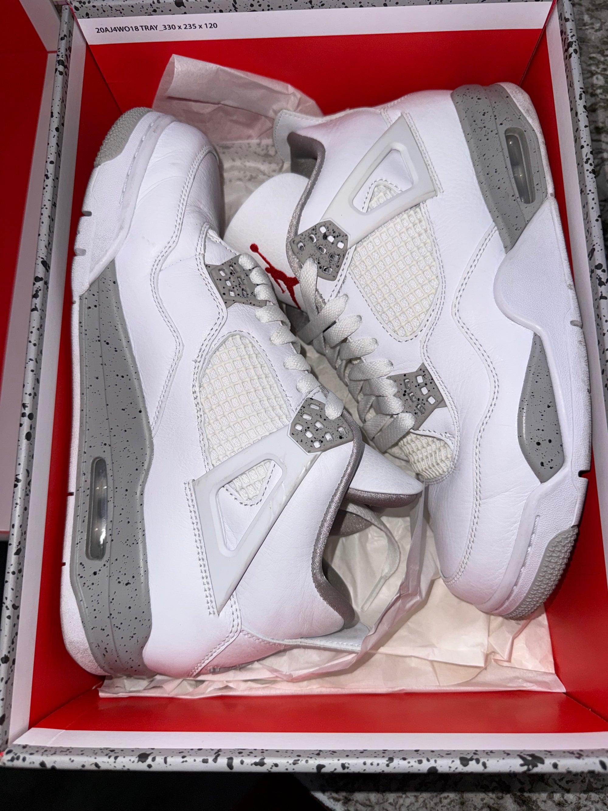 Jordan 4 Retro White Oreo (2021)