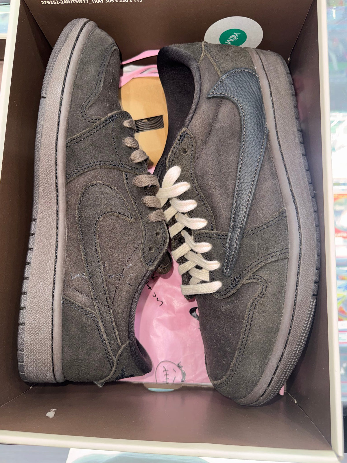 Jordan 1 Retro Low OG SP Travis Scott Velvet Brown