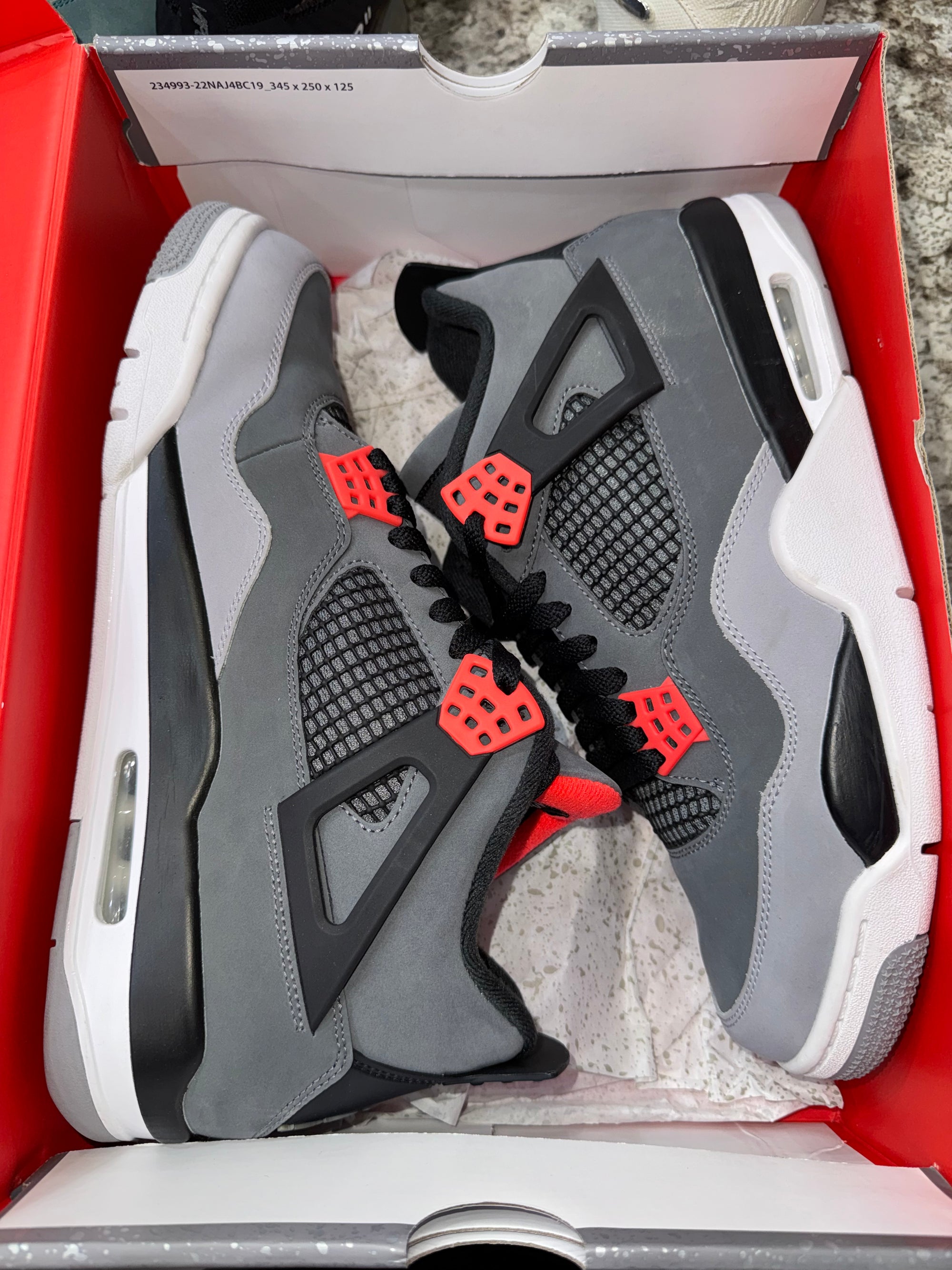 Jordan 4 Retro Infrared