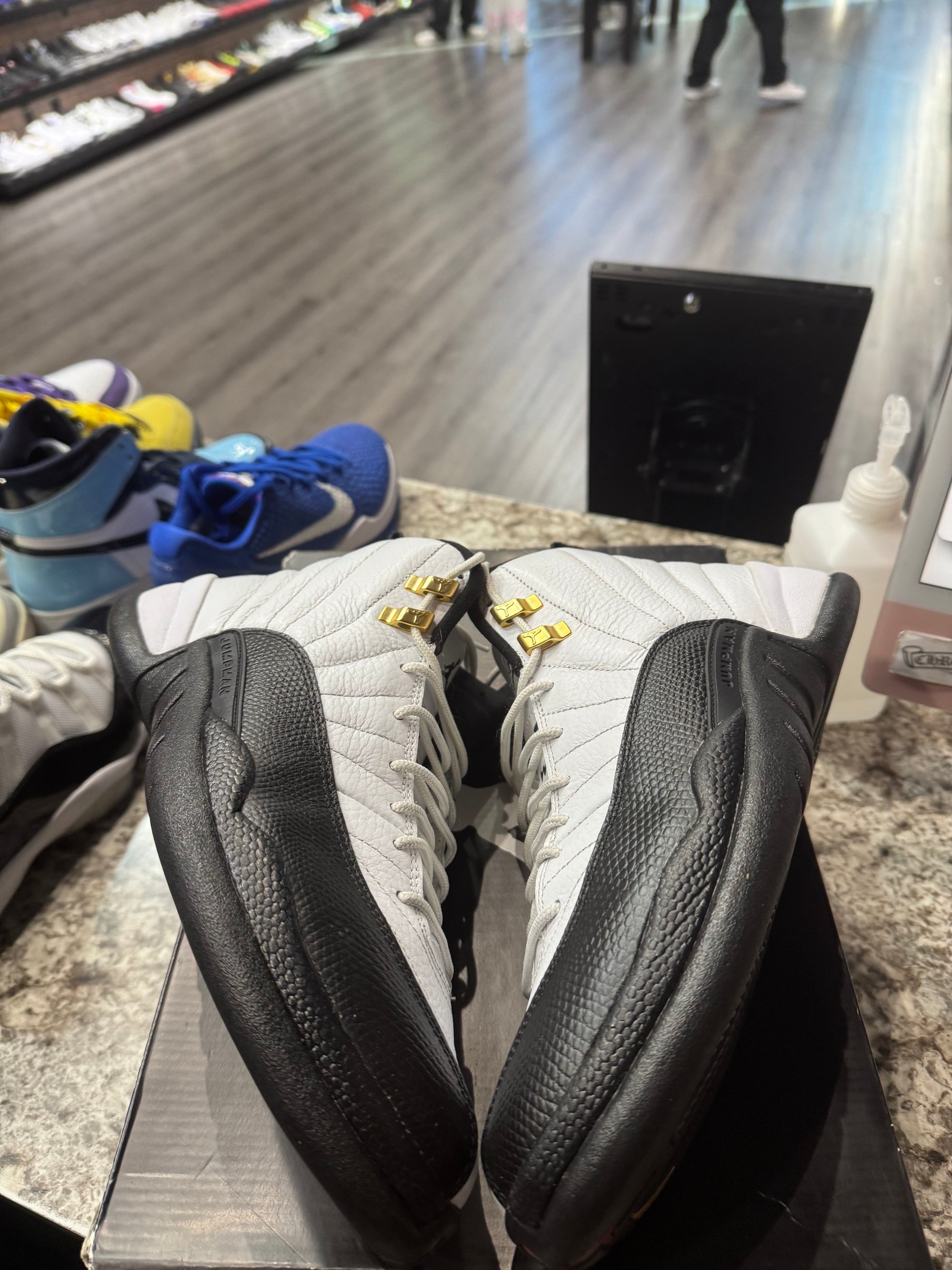 Jordan 12 Retro Taxi (2013)
