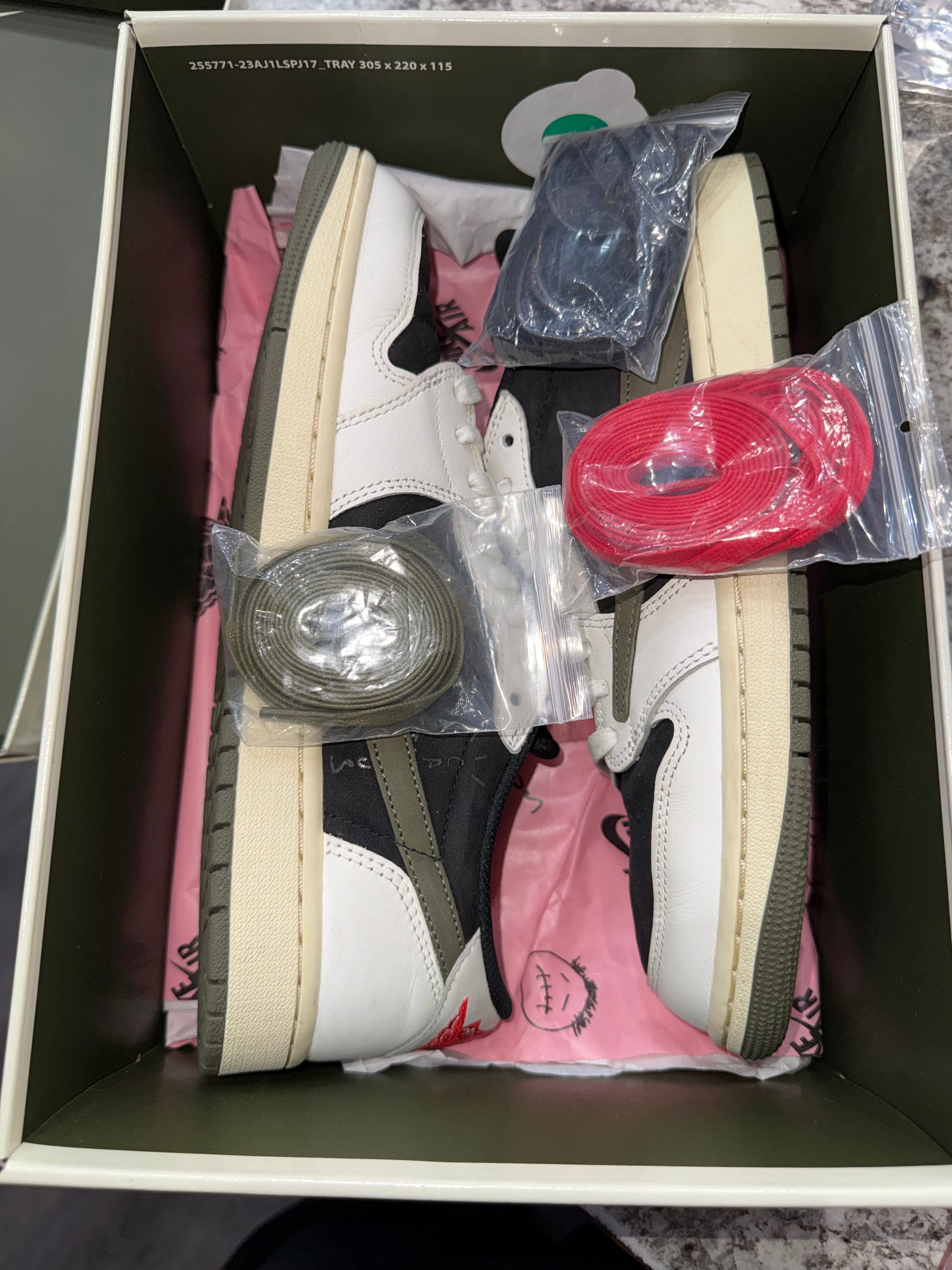 Jordan 1 Retro Low OG SP Travis Scott Olive (Women's)