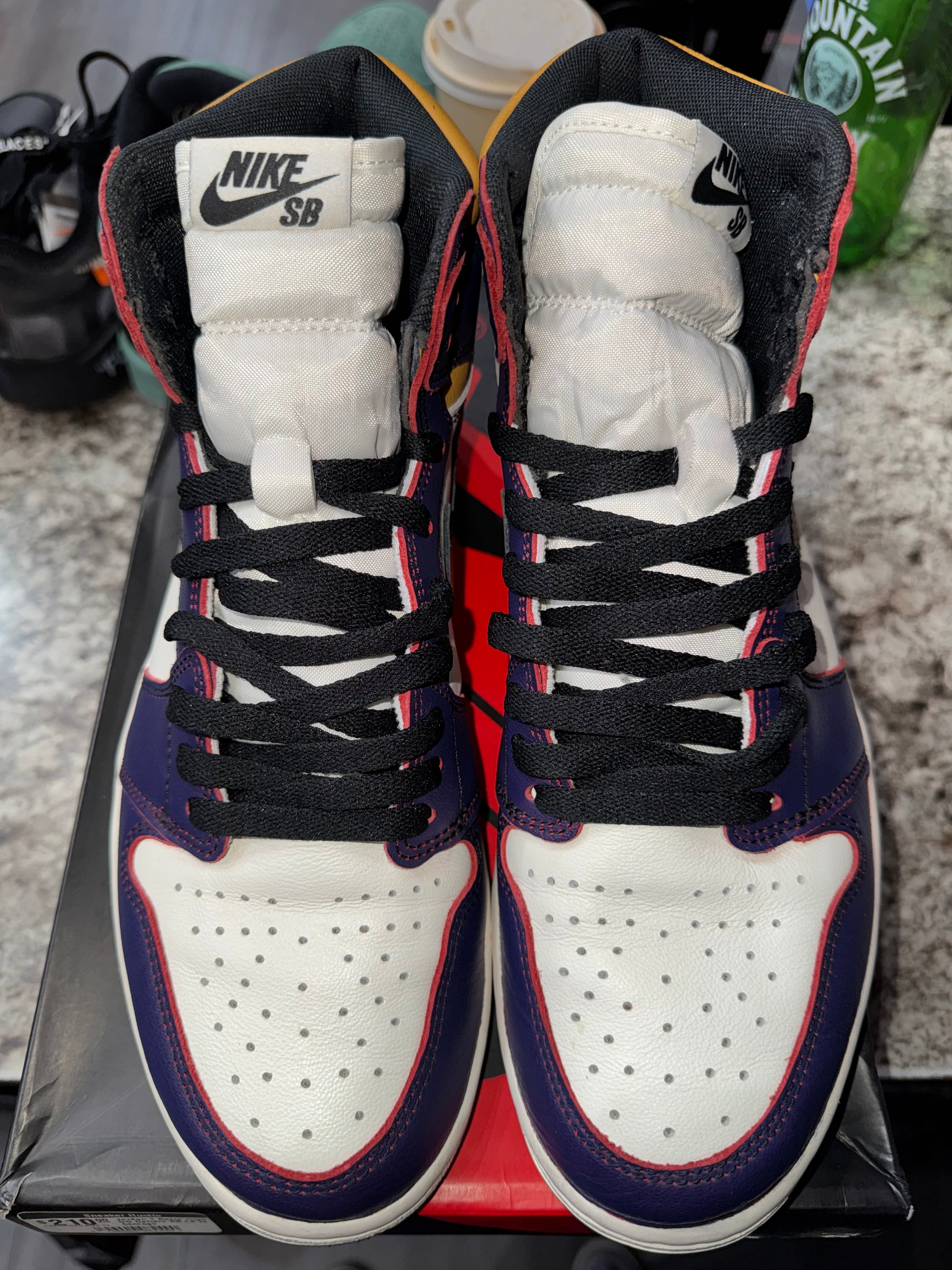Jordan 1 Retro High OG Defiant SB LA to Chicago