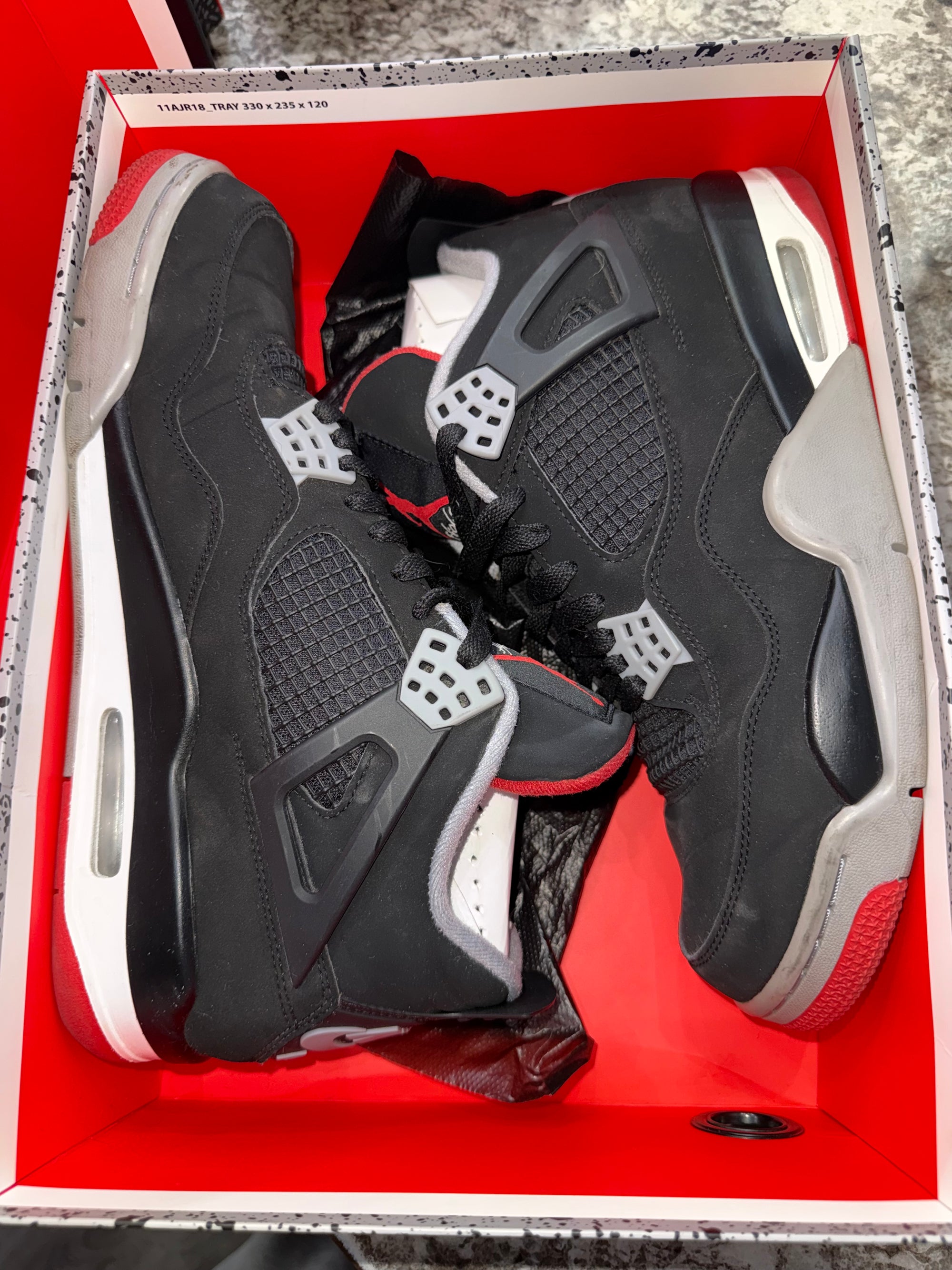 Jordan 4 Retro Bred (2019)