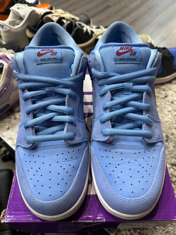 Nike SB Dunk Low Philadelphia Phillies (DAMAGED BOX)