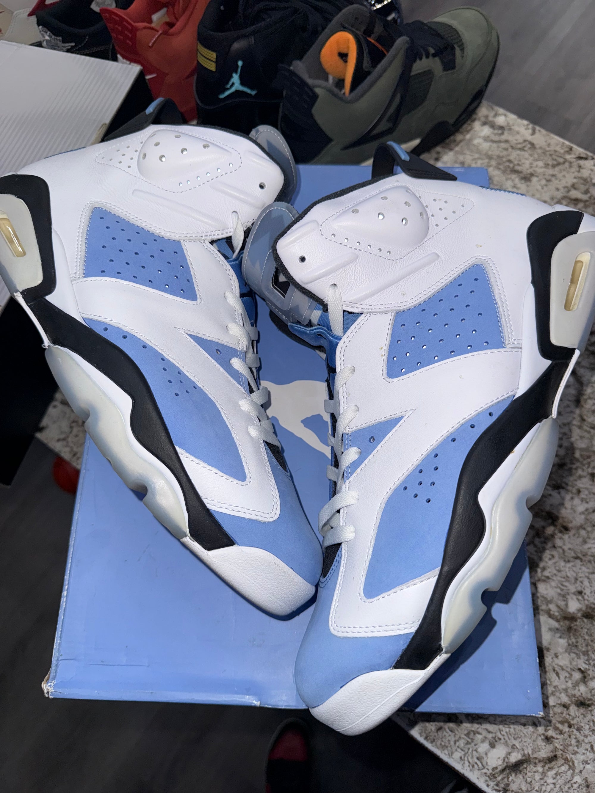 Jordan 6 Retro UNC White