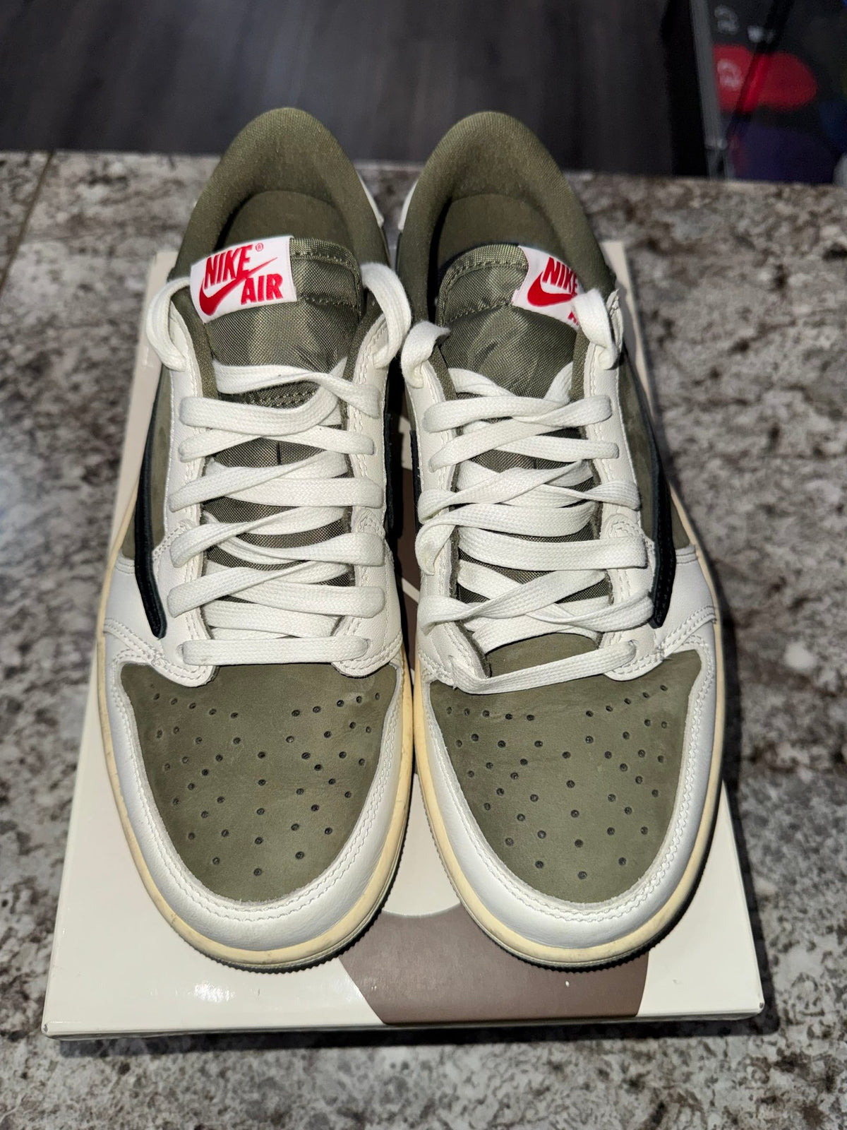 Jordan 1 Retro Low OG SP Travis Scott Medium Olive