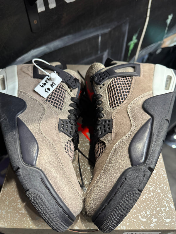 Jordan 4 Retro Taupe Haze