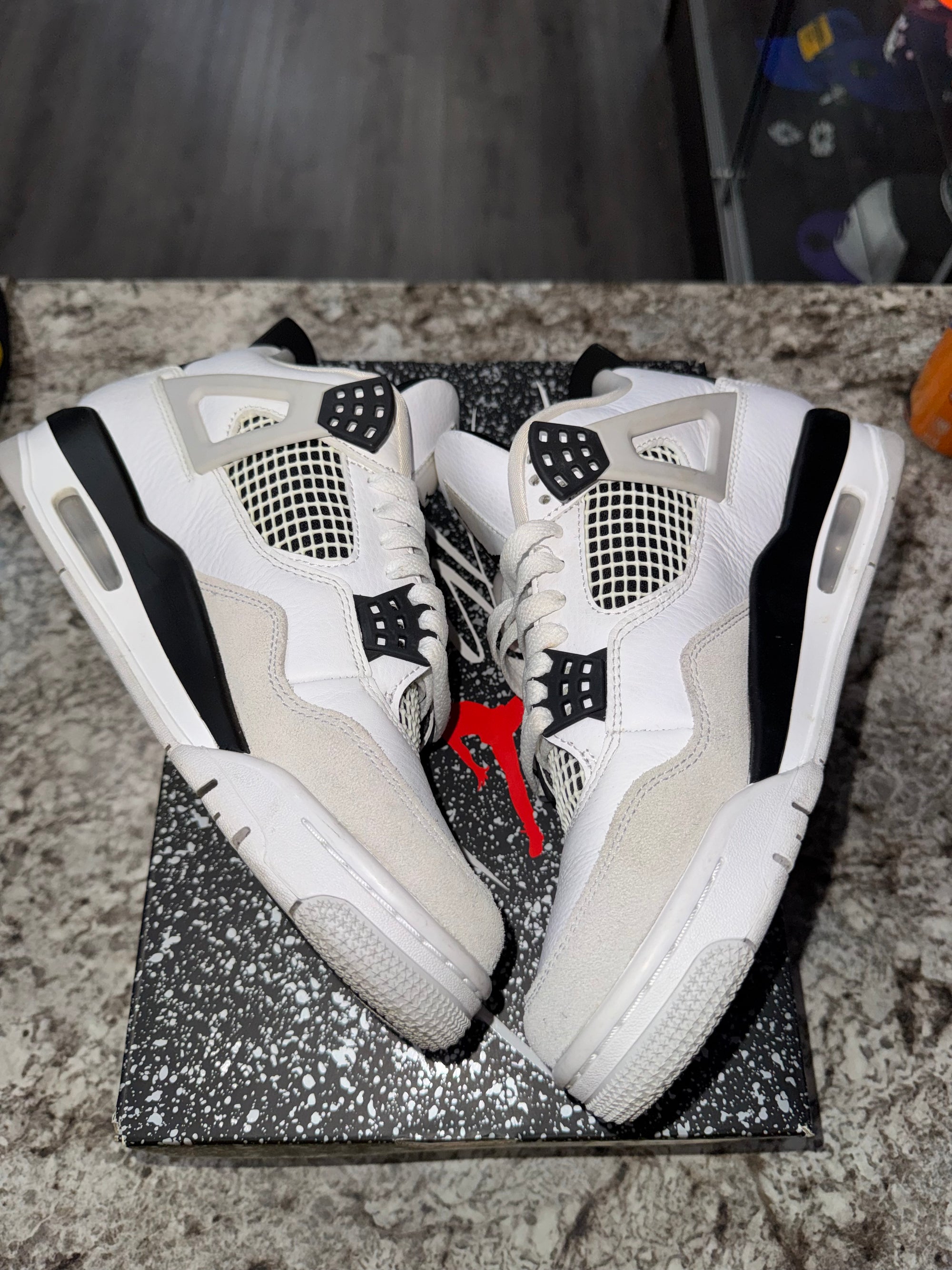 Jordan 4 Retro Military Black