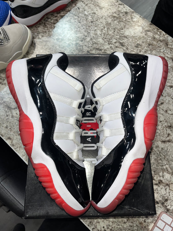 Jordan 11 Retro Low Concord Bred