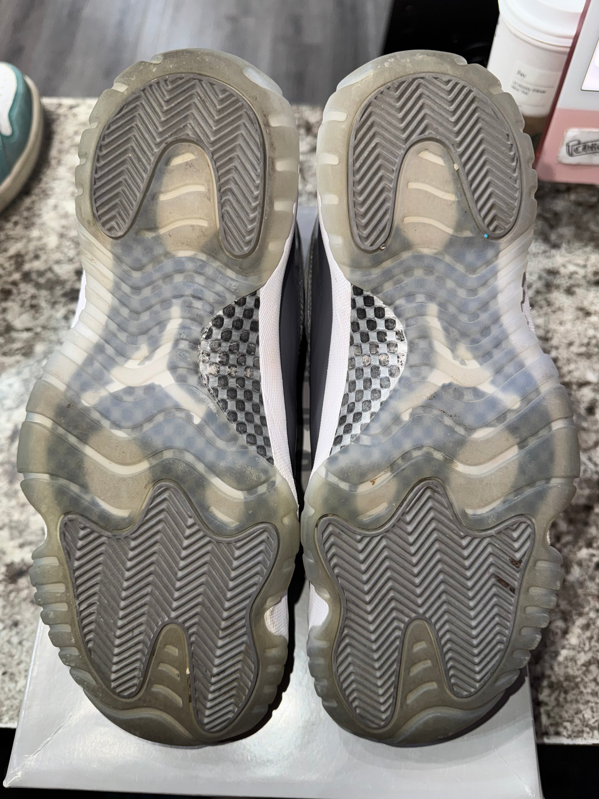 Jordan 11 Retro Cool Grey (2021)