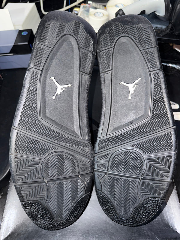 Jordan 4 Retro Black Cat (2020)