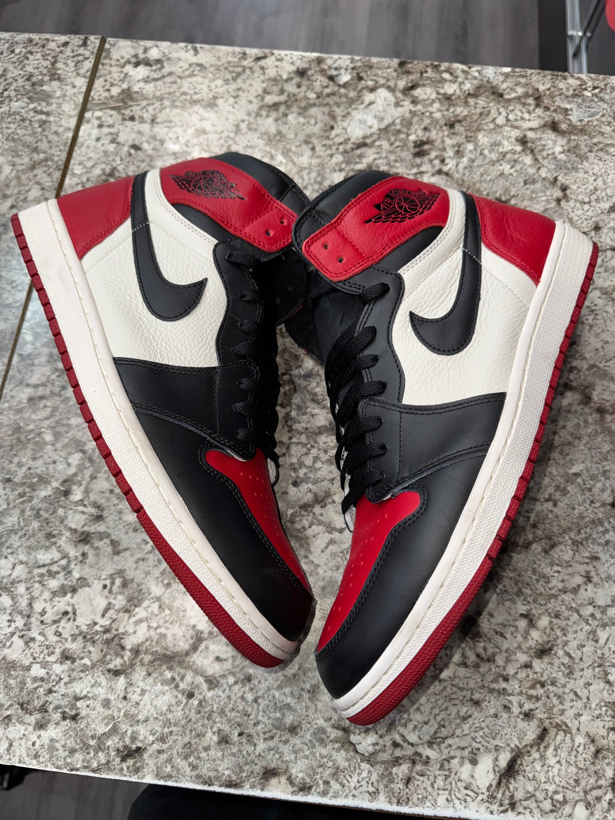 Jordan 1 Retro High Bred Toe